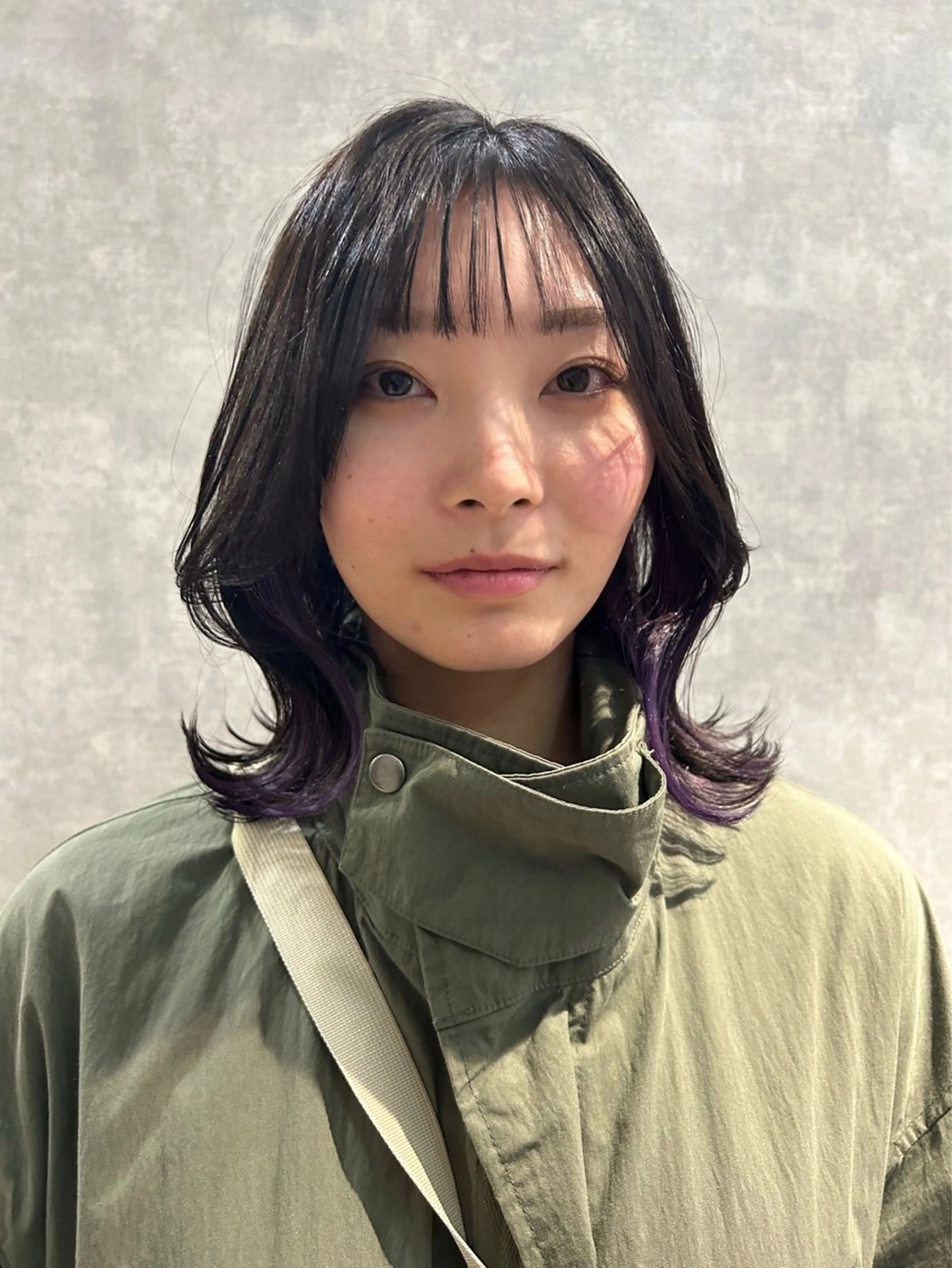 ミディアム カラー カット ヘアカラー トリートメント レイヤー ハイトーン/YUTOのヘアスタイル
