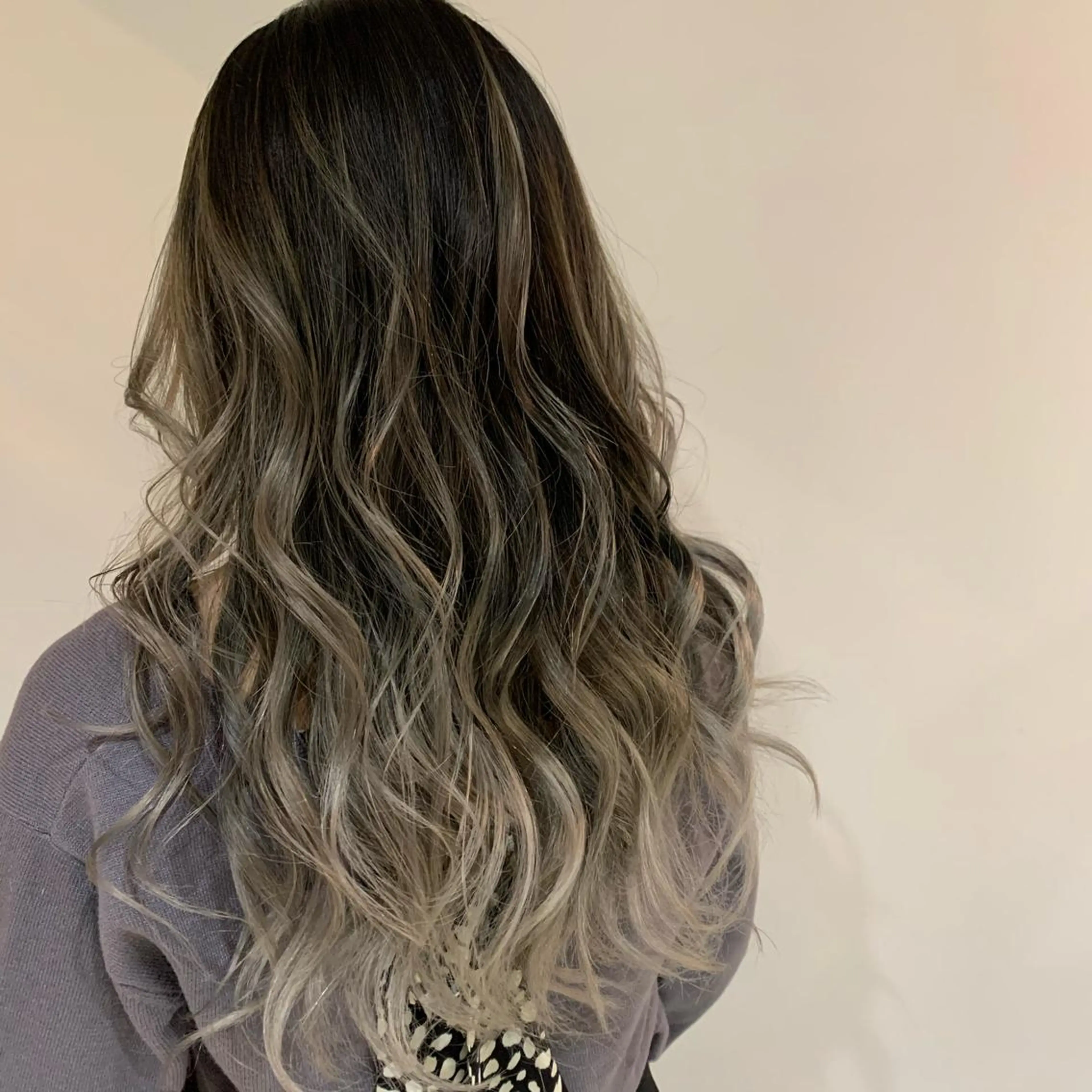 ロング カラー ヘアアレンジ レイヤーカット ヘアカラー 守屋 颯太のヘアスタイル