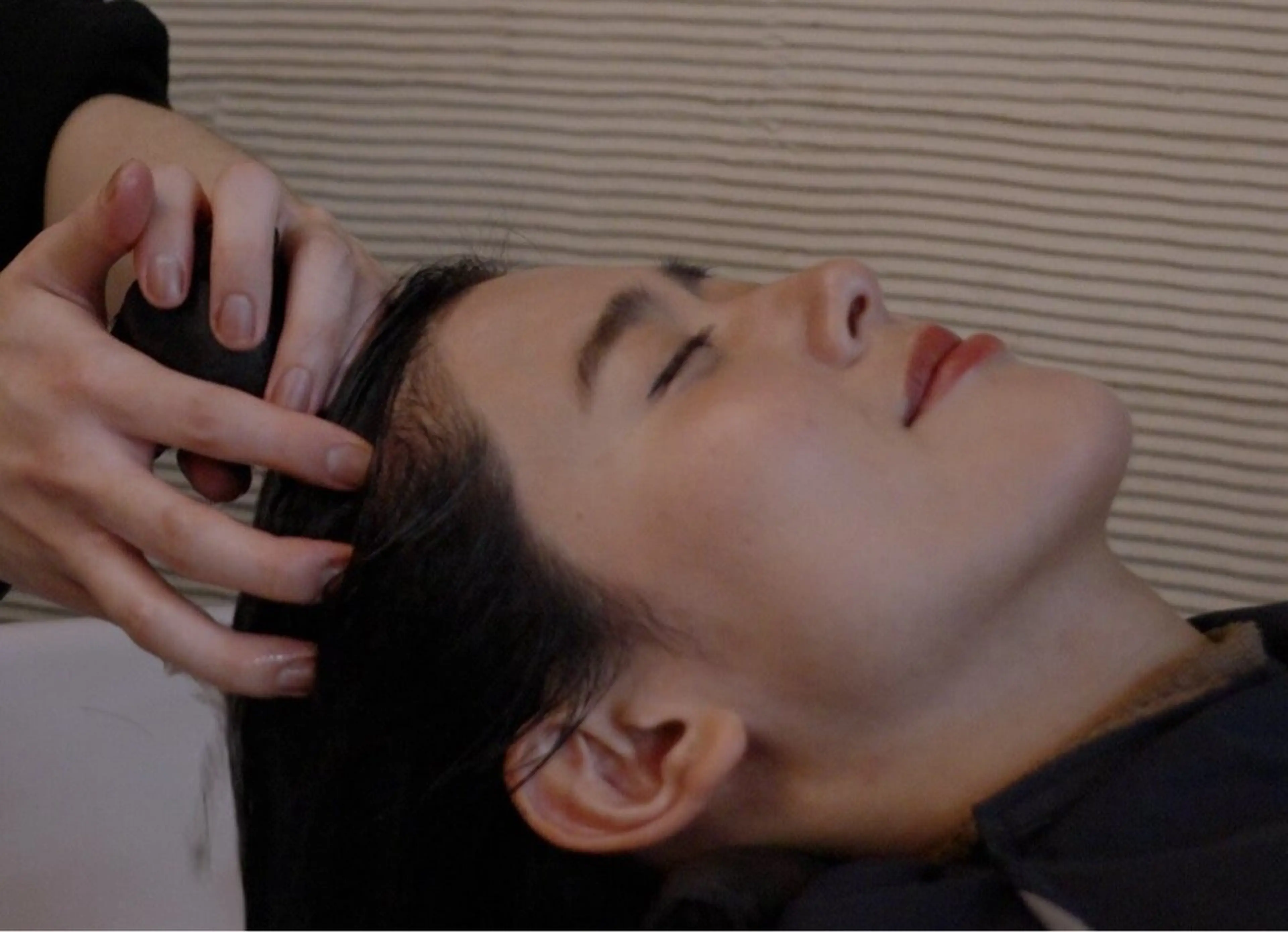 🦋【自律神経改善】脳呼吸スパ30分(シャンプー＆トリートメント＆ブロー込)🦋の写真