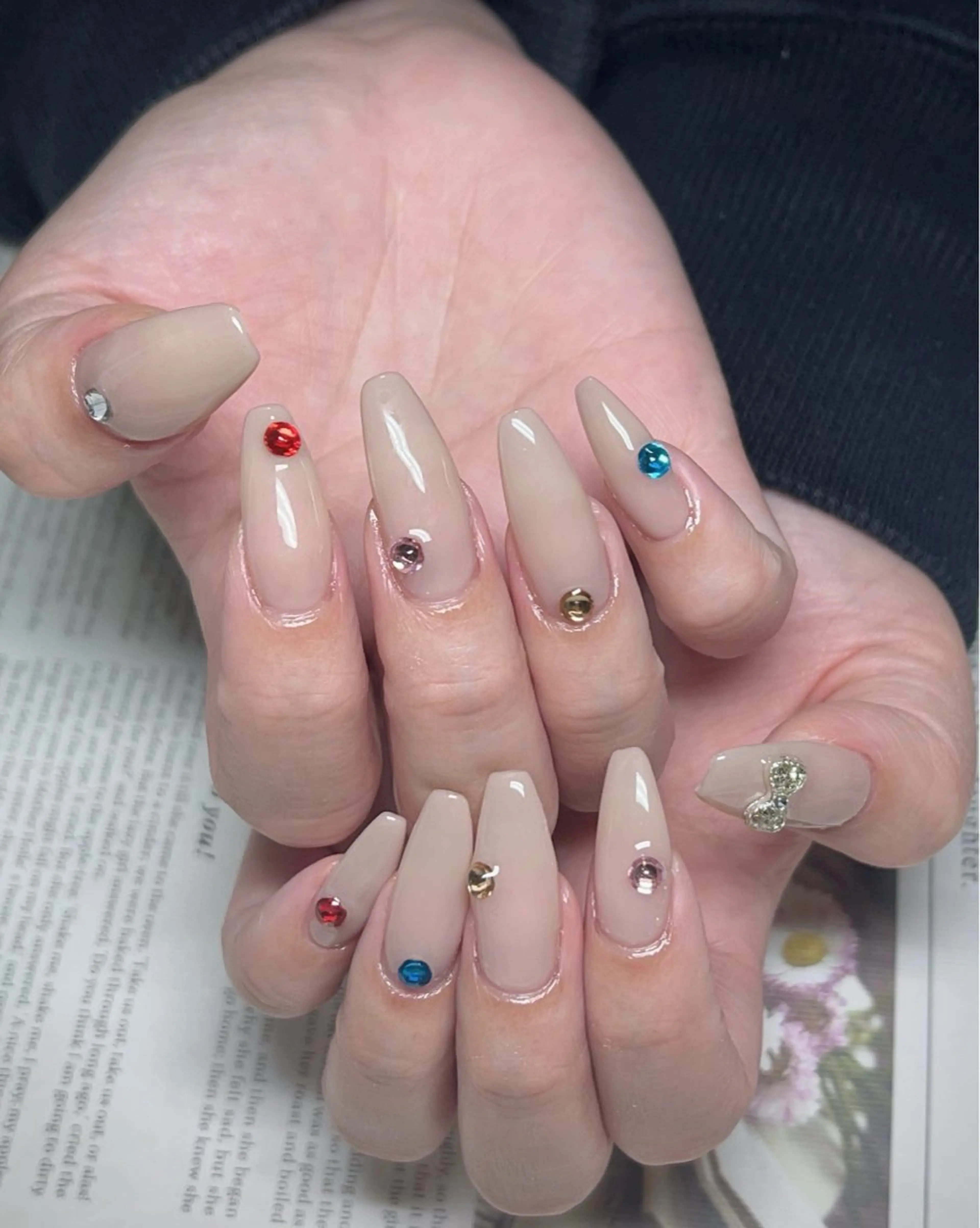 ネイル ハンドネイル ハンドケア Rarity ネイルサロンのネイルデザイン