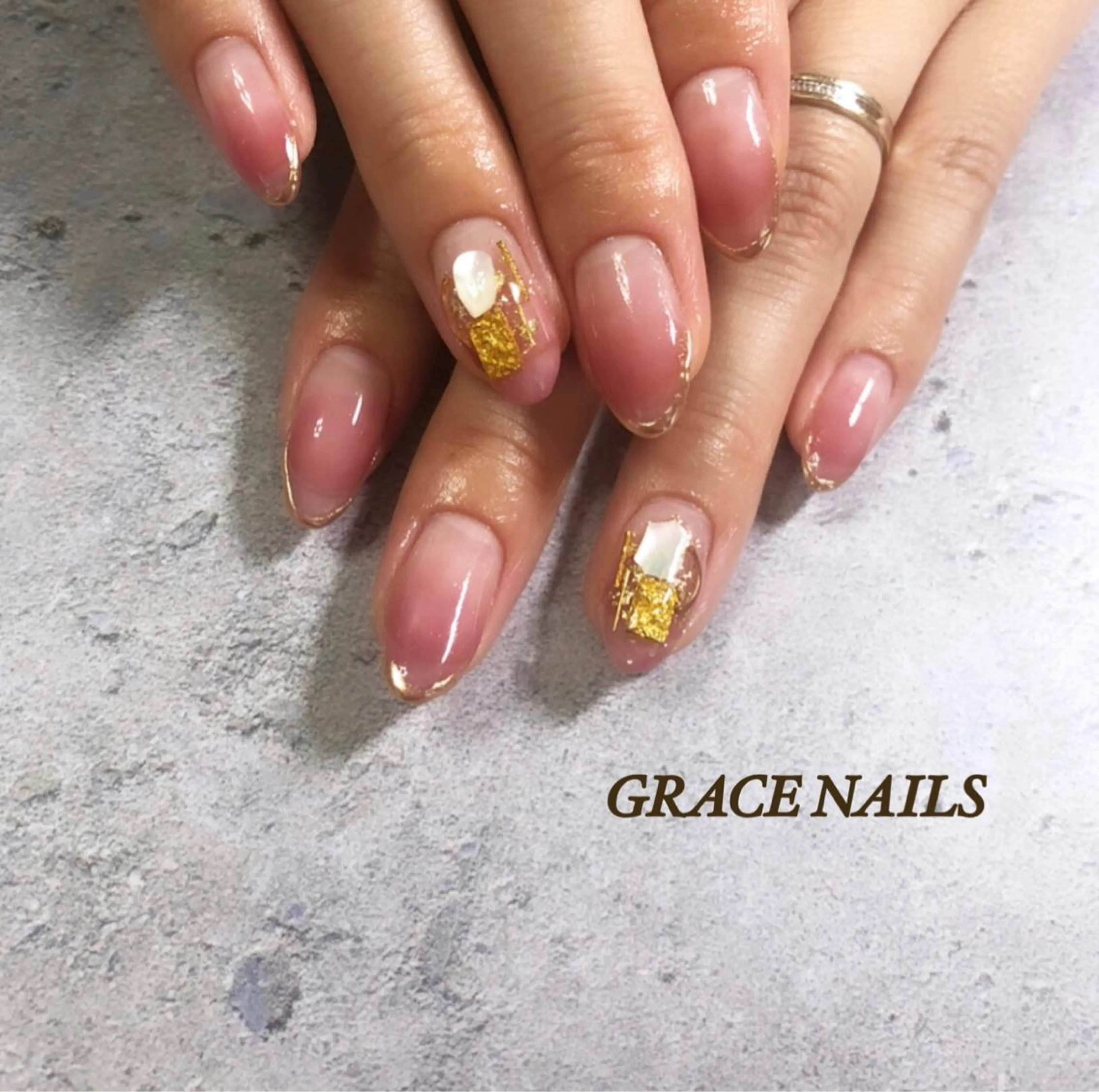 ネイル ハンドネイル フットネイル GRACE NAILSのネイルデザイン