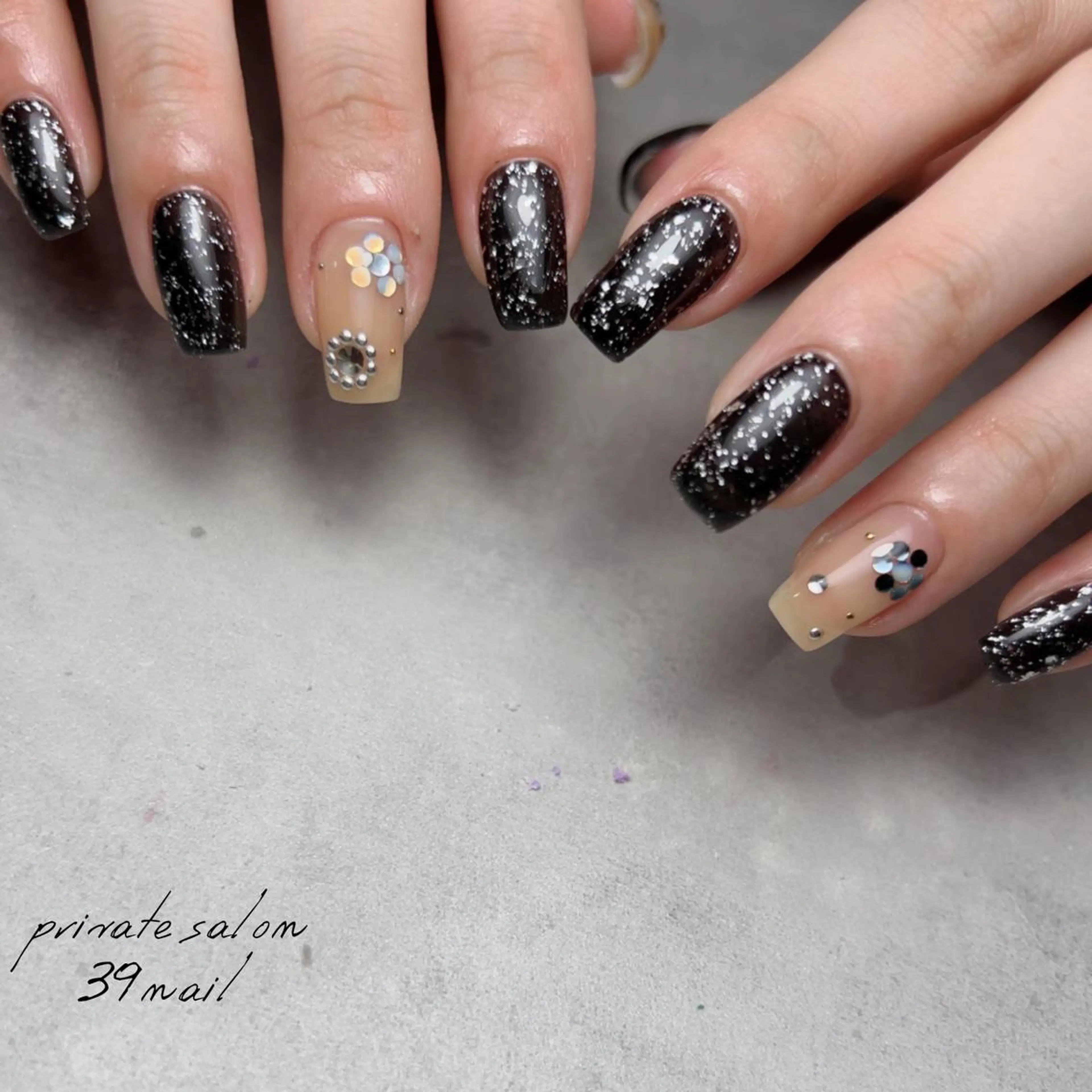 ミディアム ネイル ハンドネイル 京橋 【39nail】のネイルデザイン