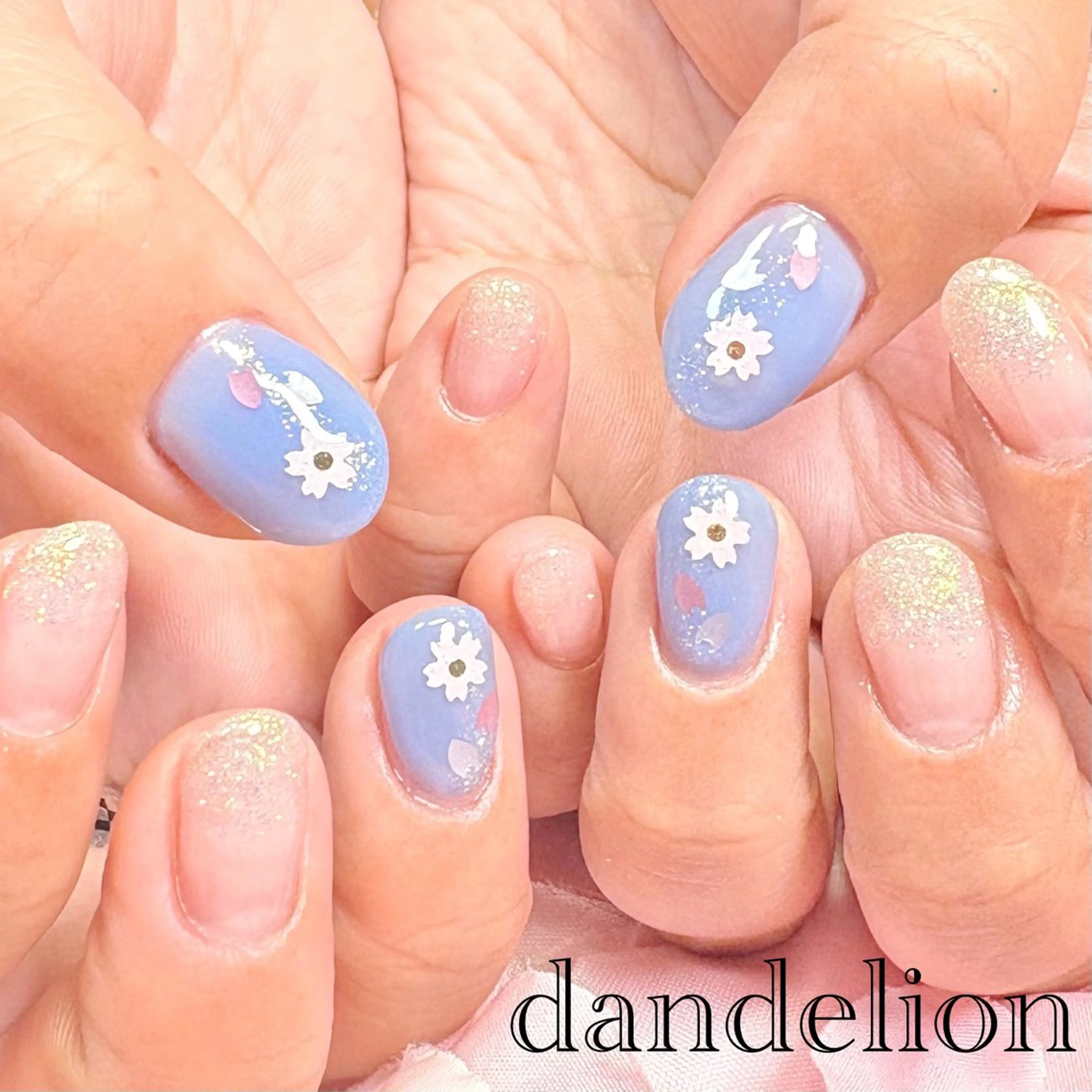 ネイル ハンドネイル ハンドケア dandelion ダンデライオンのネイルデザイン