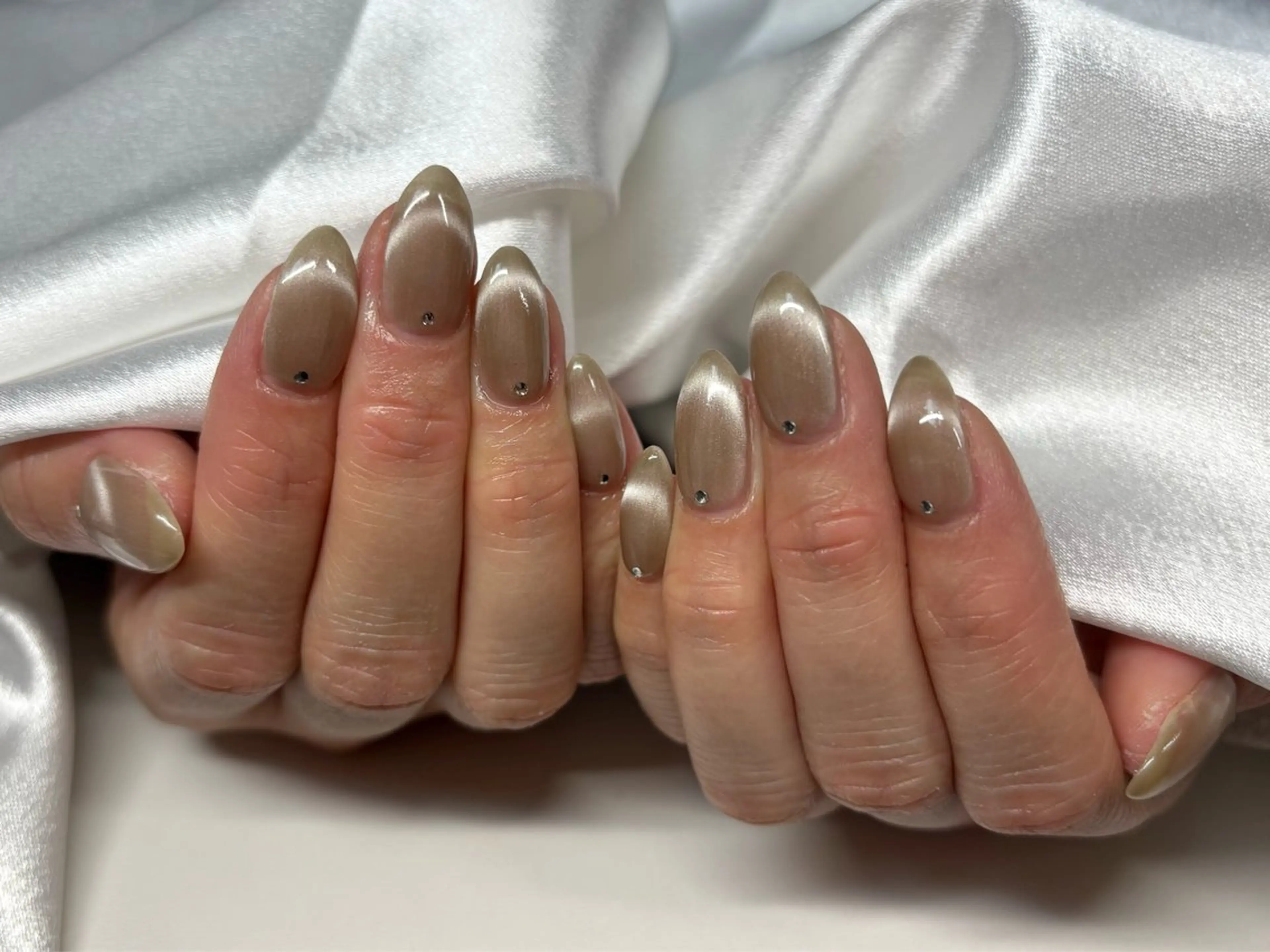 ネイル フレンチネイル マグネットネイル マグネットフレンチ 門真市ネイルサロン♡ KUMI.HANAのネイルデザイン