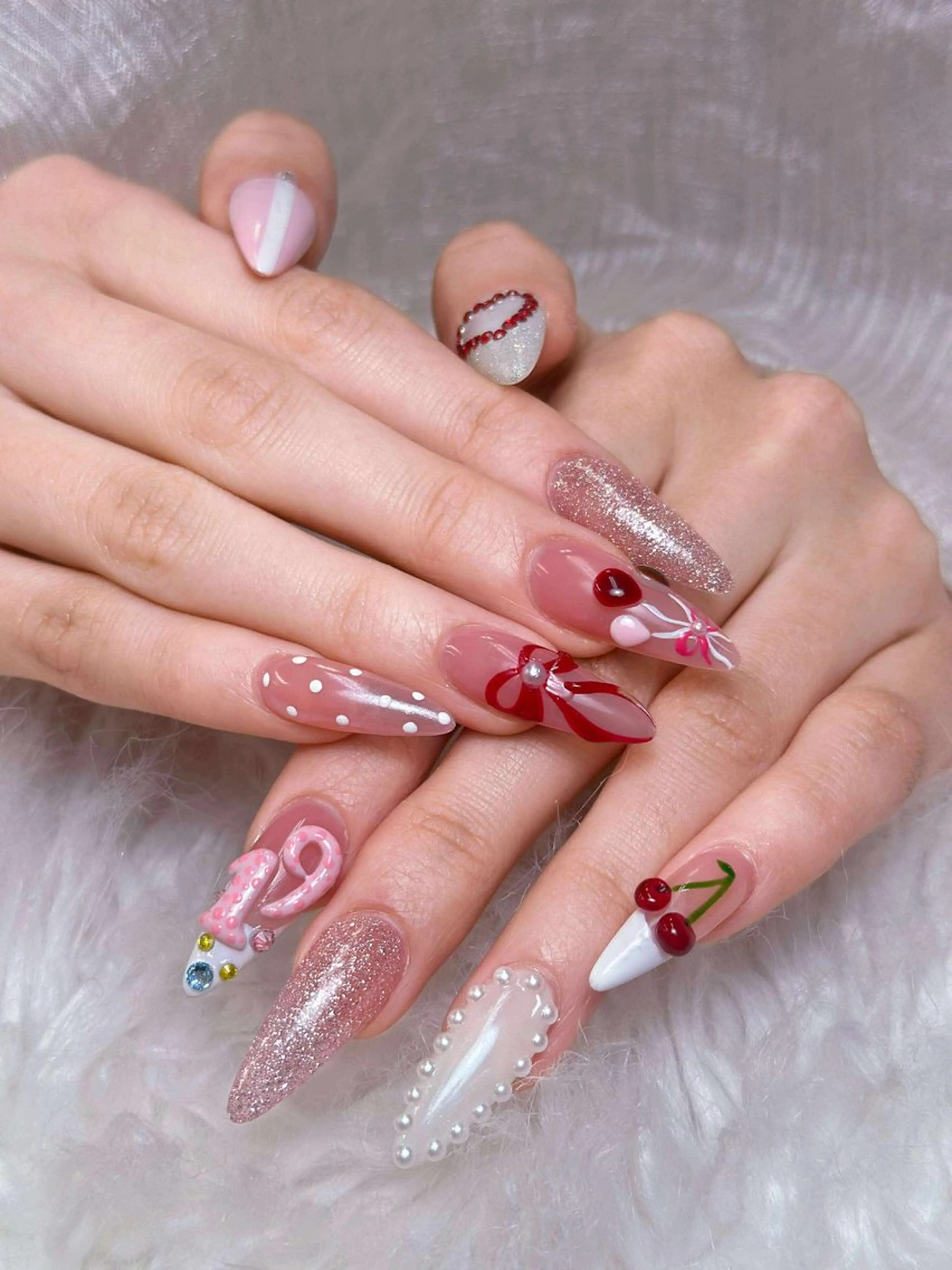 ネイル アートネイル 成人式 ジェルネイル ニュアンスネイル 夏ネイル ハンドネイル Jenn Nail Salonのネイルデザイン