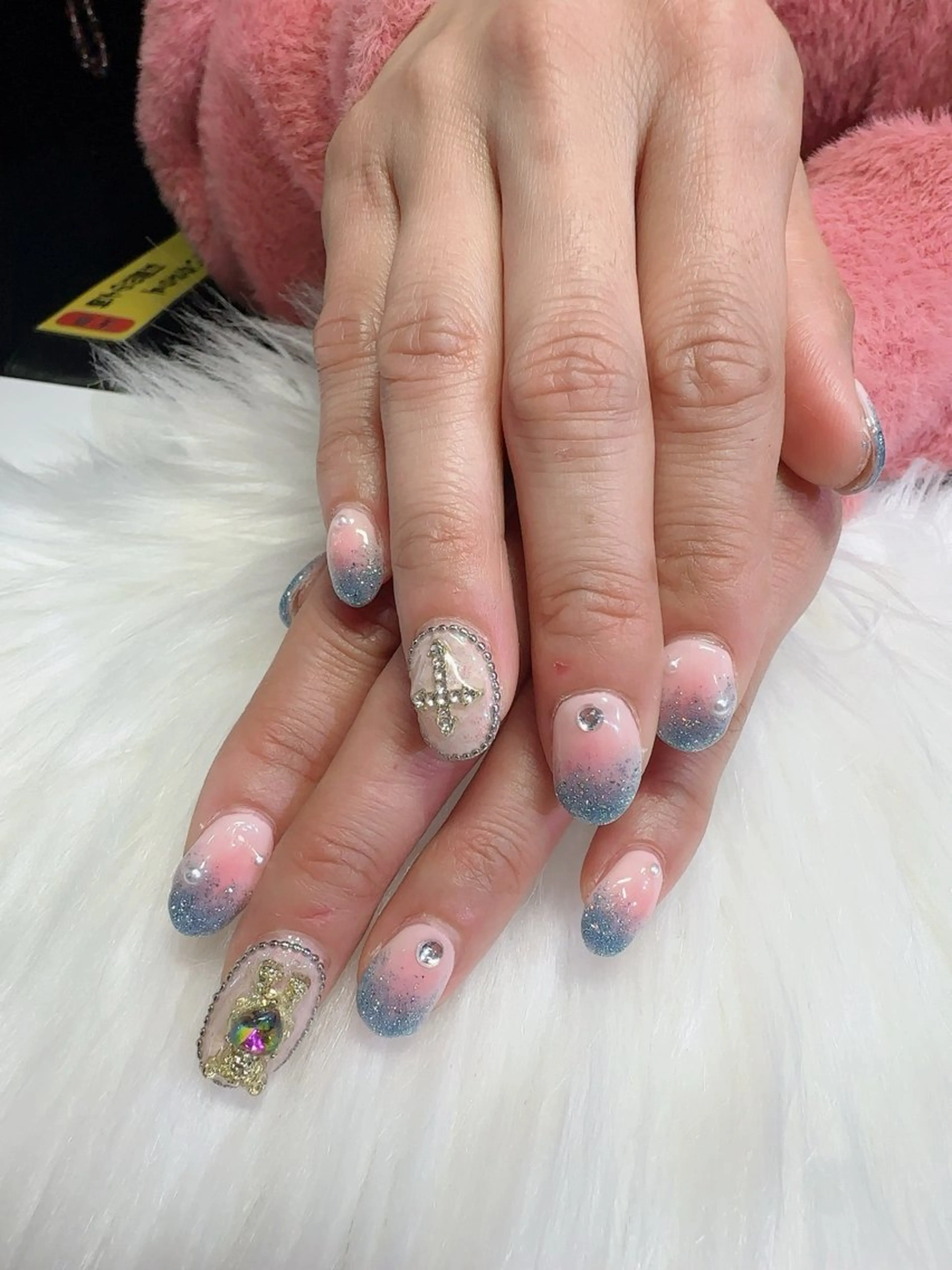 ネイル ★RISA★ 伊勢崎 【KARAT】のネイルデザイン