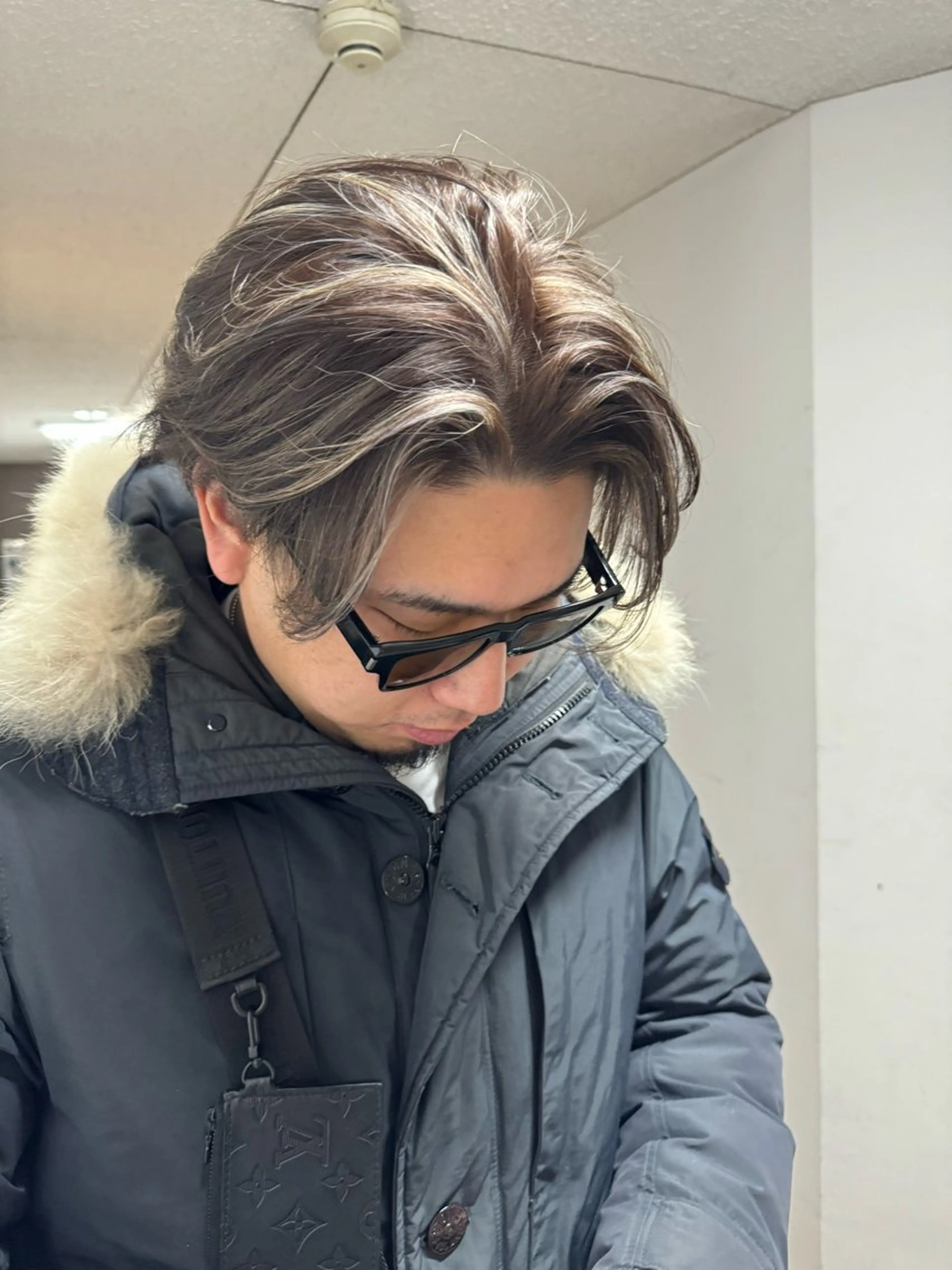 ショート カラー パーマ ヘアアレンジ メンズ カット ヘアカラー パーマ 縮毛矯正 メンズ特化 しゅうへいのヘアスタイル