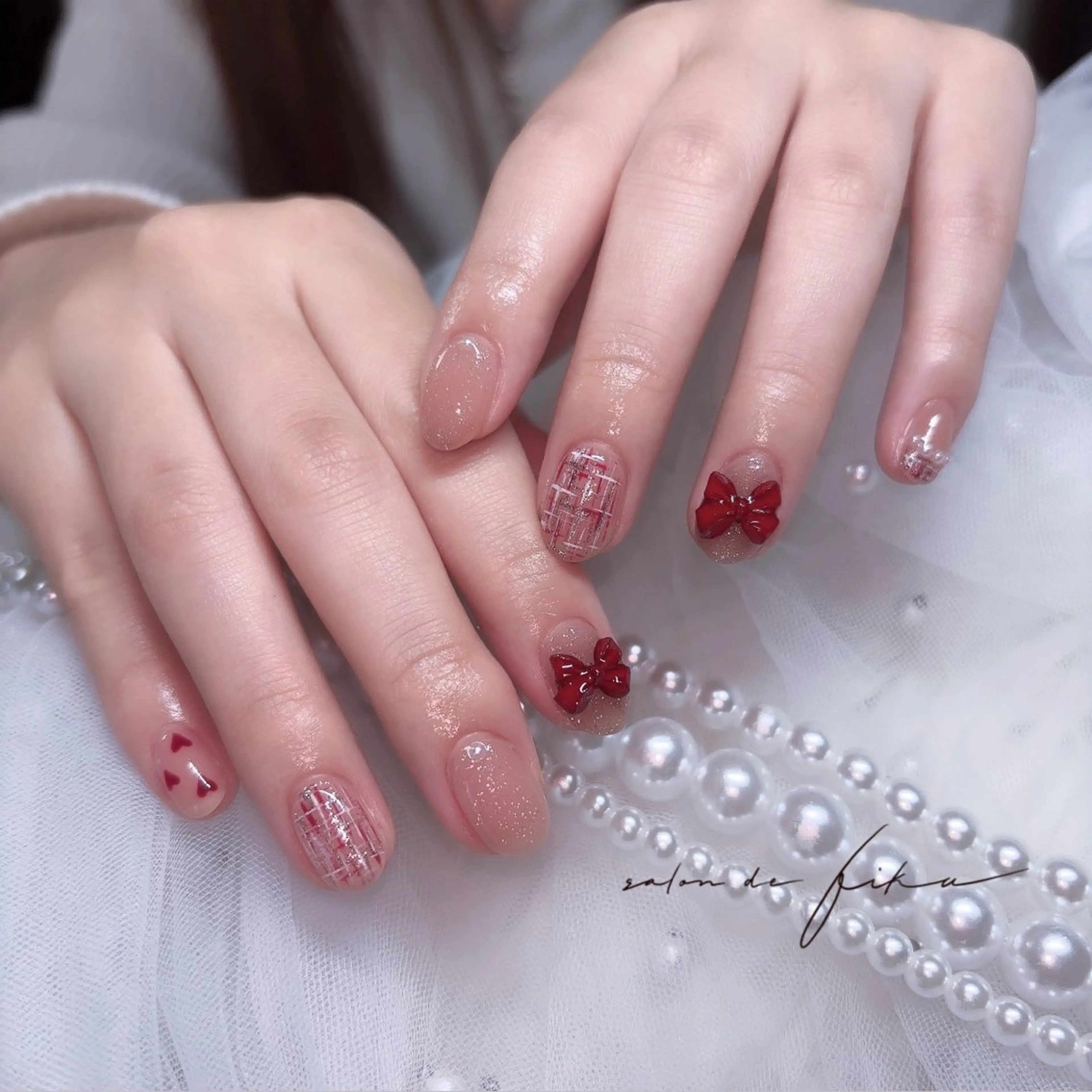 ネイル 持ち込み 冬ネイル クリスマス ハンドネイル ayano 【パラジェル取扱店】のネイルデザイン