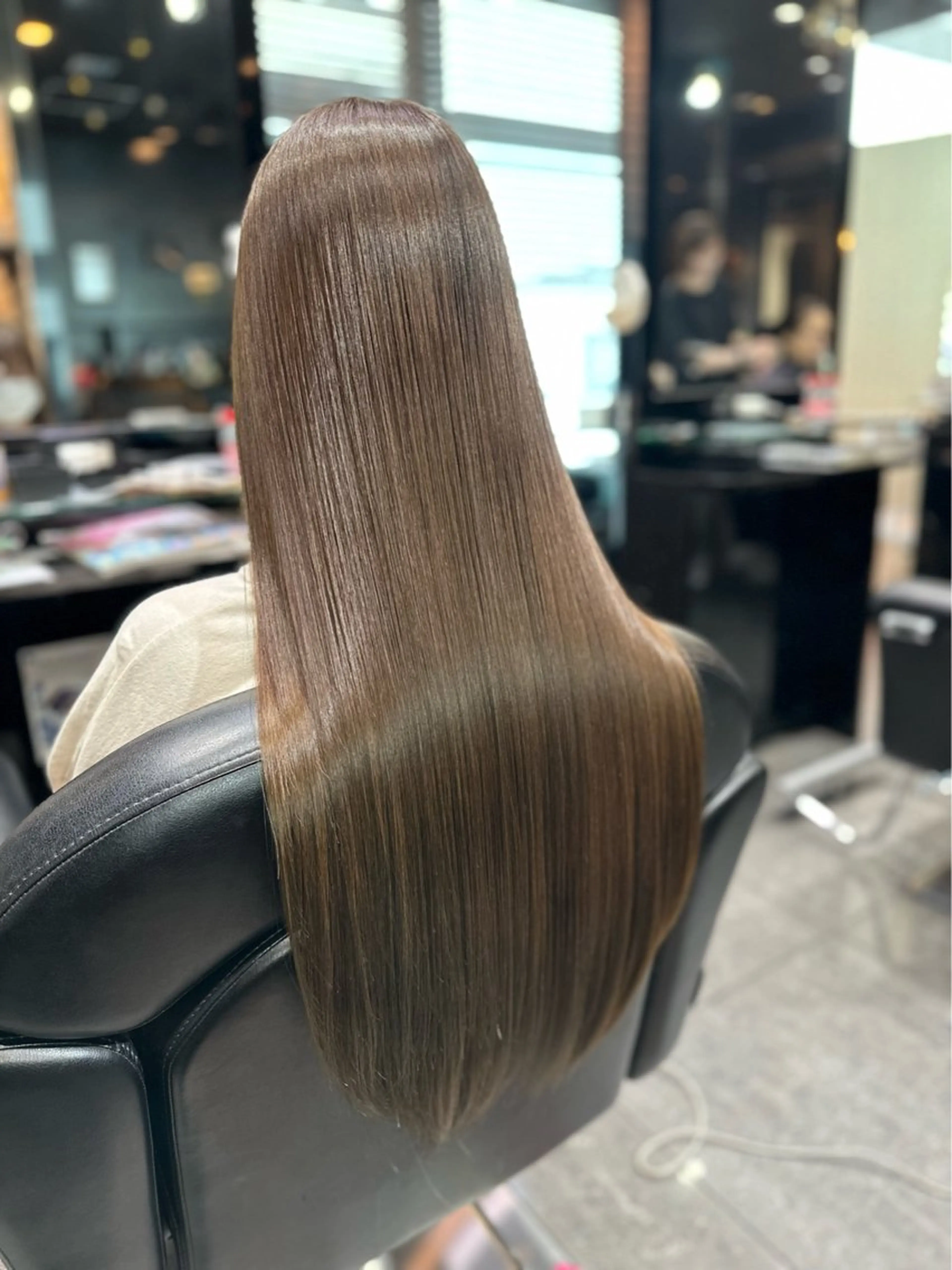 ロング 小川 夏魅のヘアスタイル