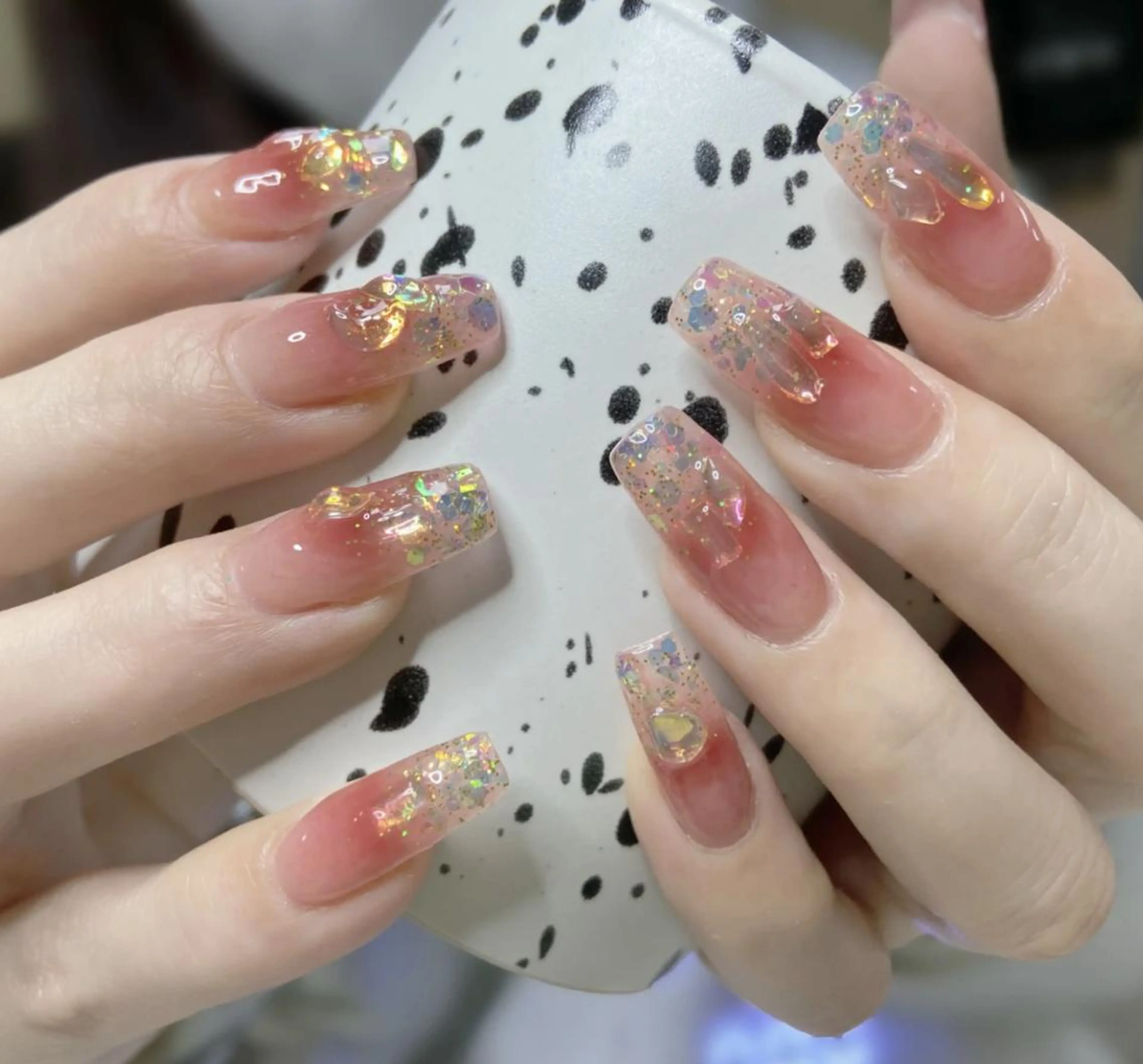 ネイル アートネイル 長さ出し ネイルチップ Queens マオのネイルデザイン