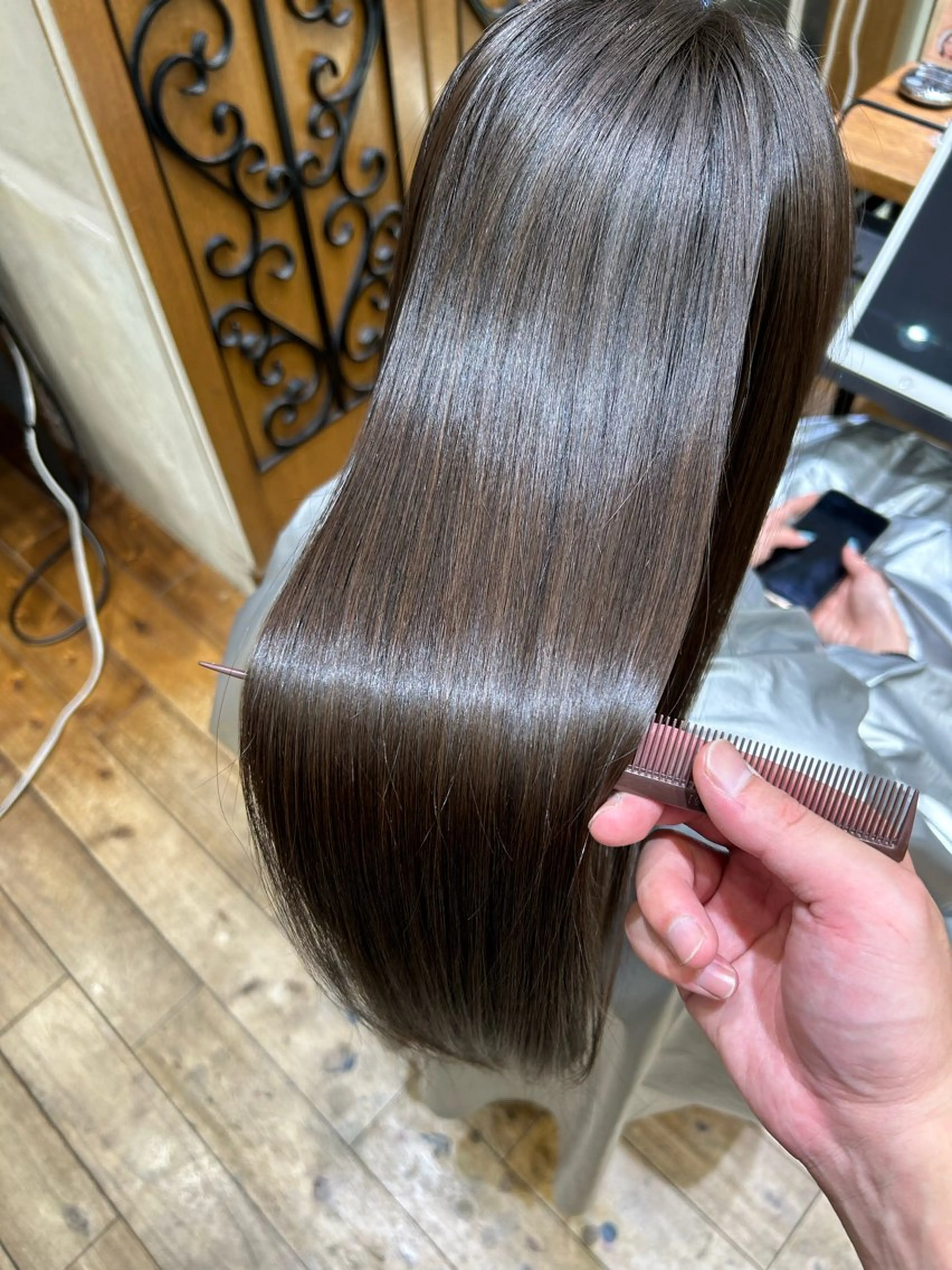 ロング 新宿グレージュ藤田 大樹のヘアスタイル