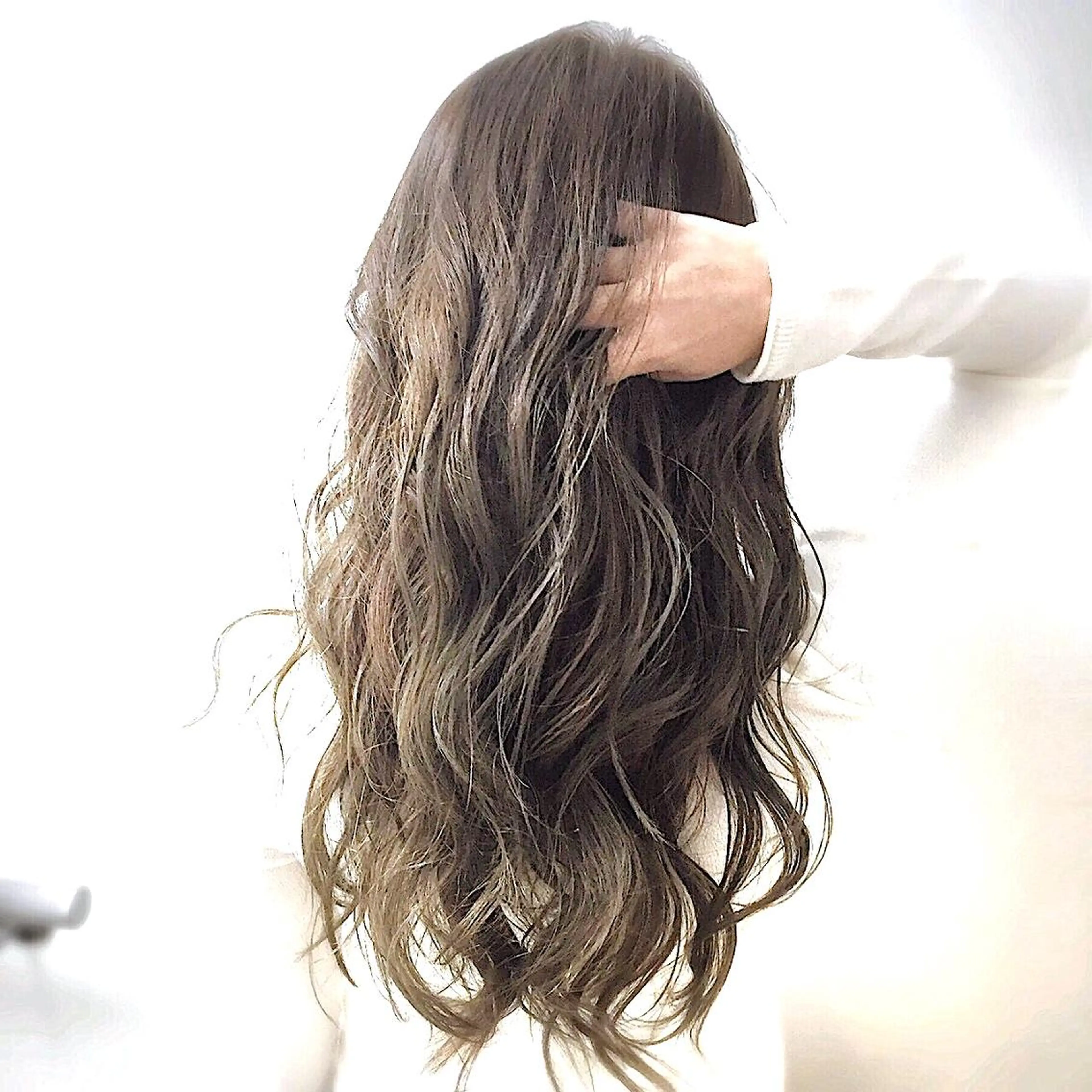 ロング アッシュ 外国人風カラー ハイライト cecilhair 福岡天神店のヘアスタイル