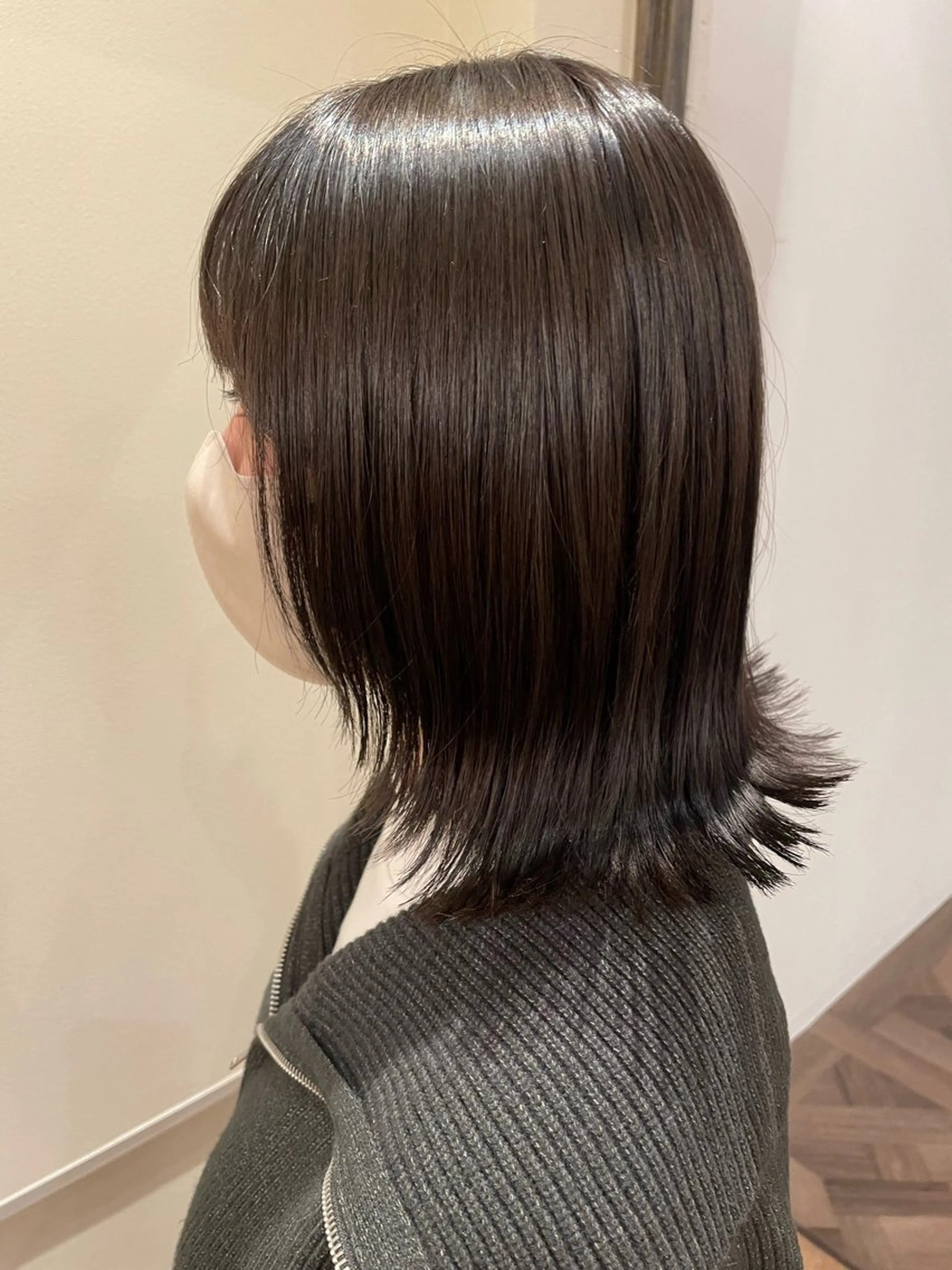 ミディアム 七ッ星+国立 momokaのヘアスタイル