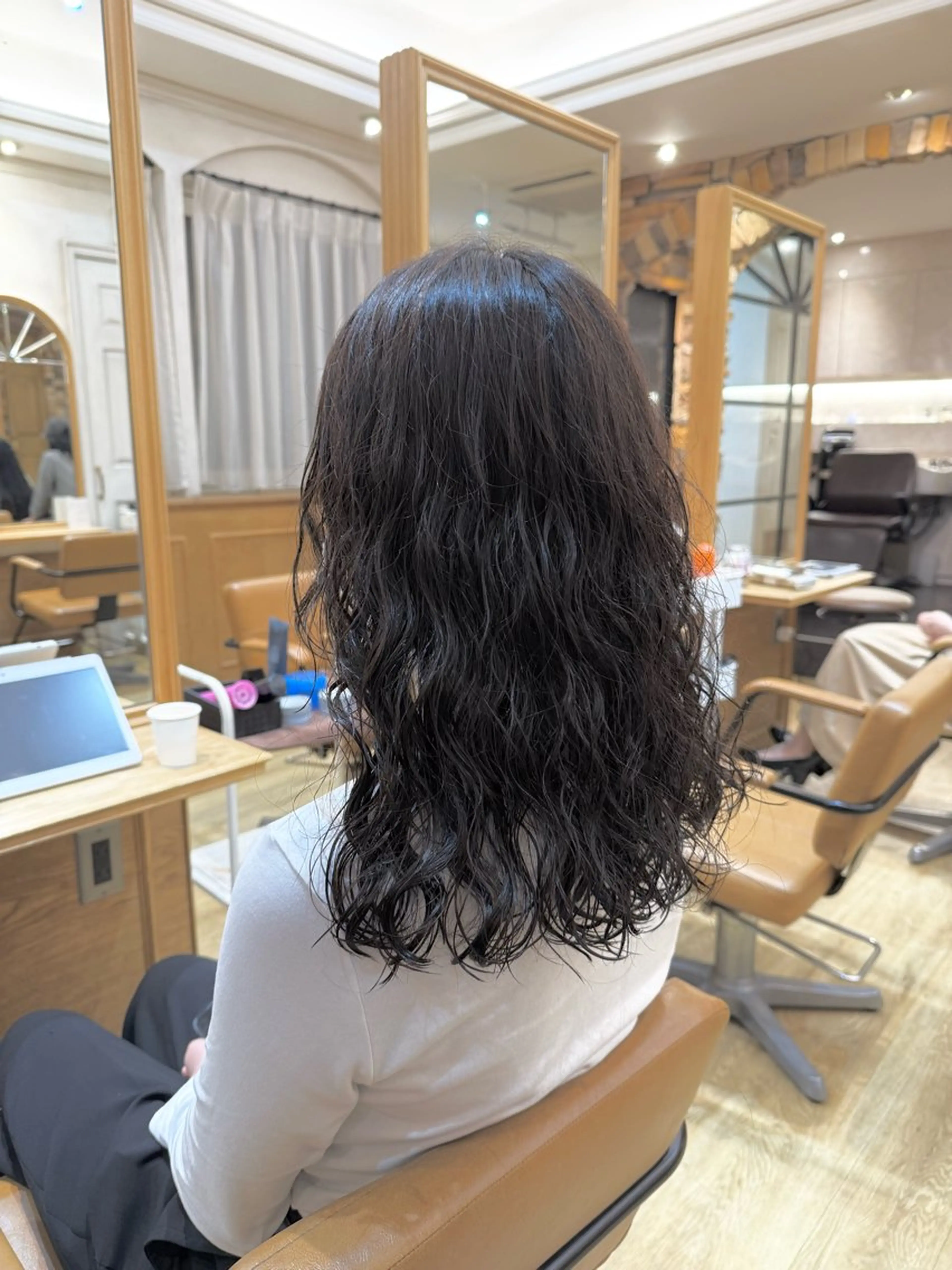 パーマ プードルパーマ パーマ ヘアメイク美容師 🦋サカモトレナ🦋のヘアスタイル
