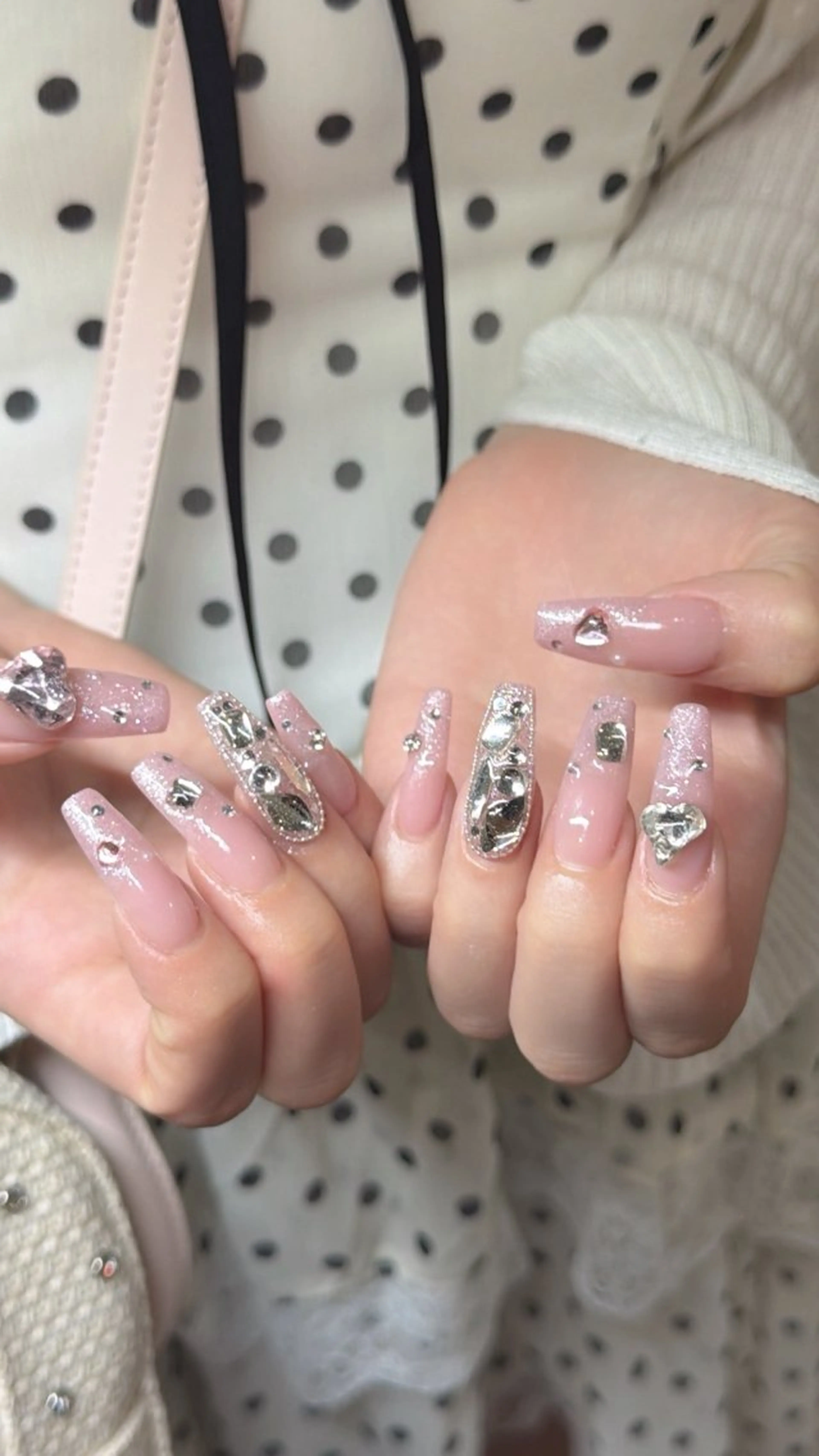 ネイル ハンドネイル Lily 西11丁目 KARENのネイルデザイン