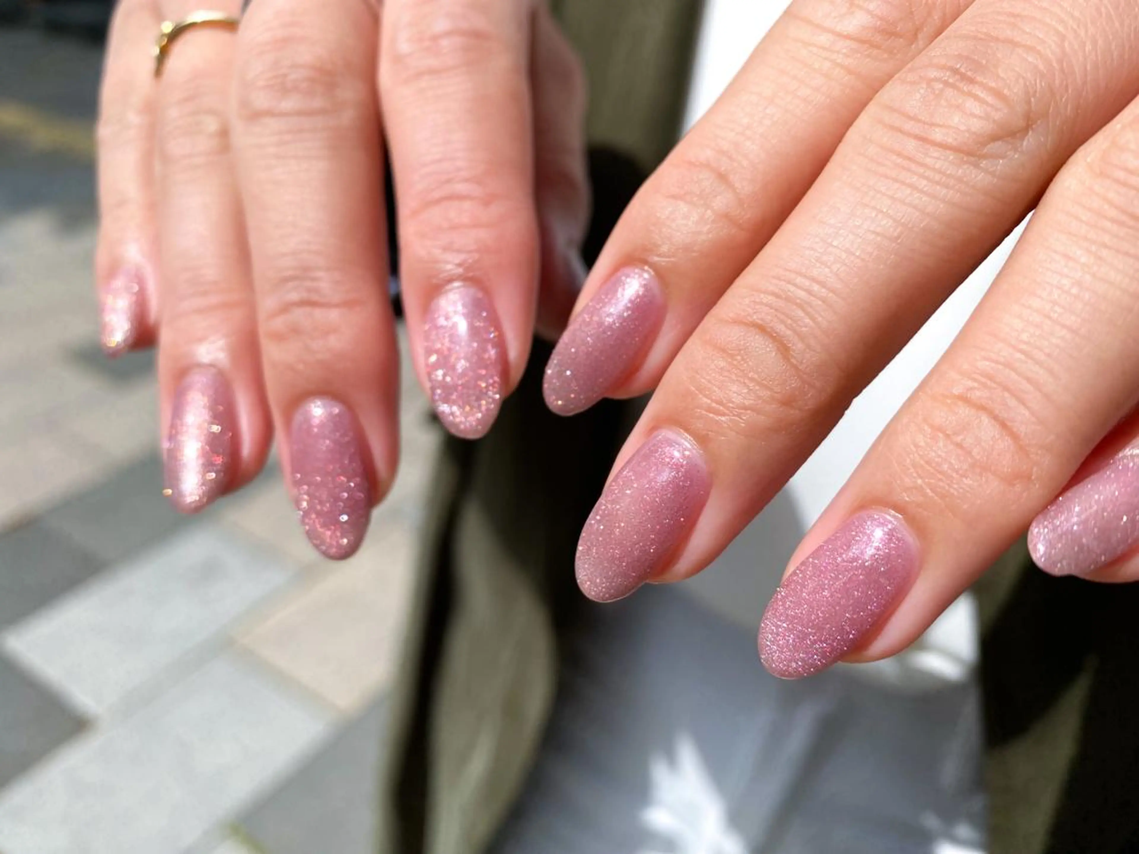 ネイル マグネットネイル ピンク 表参道colore店 REICAのネイルデザイン