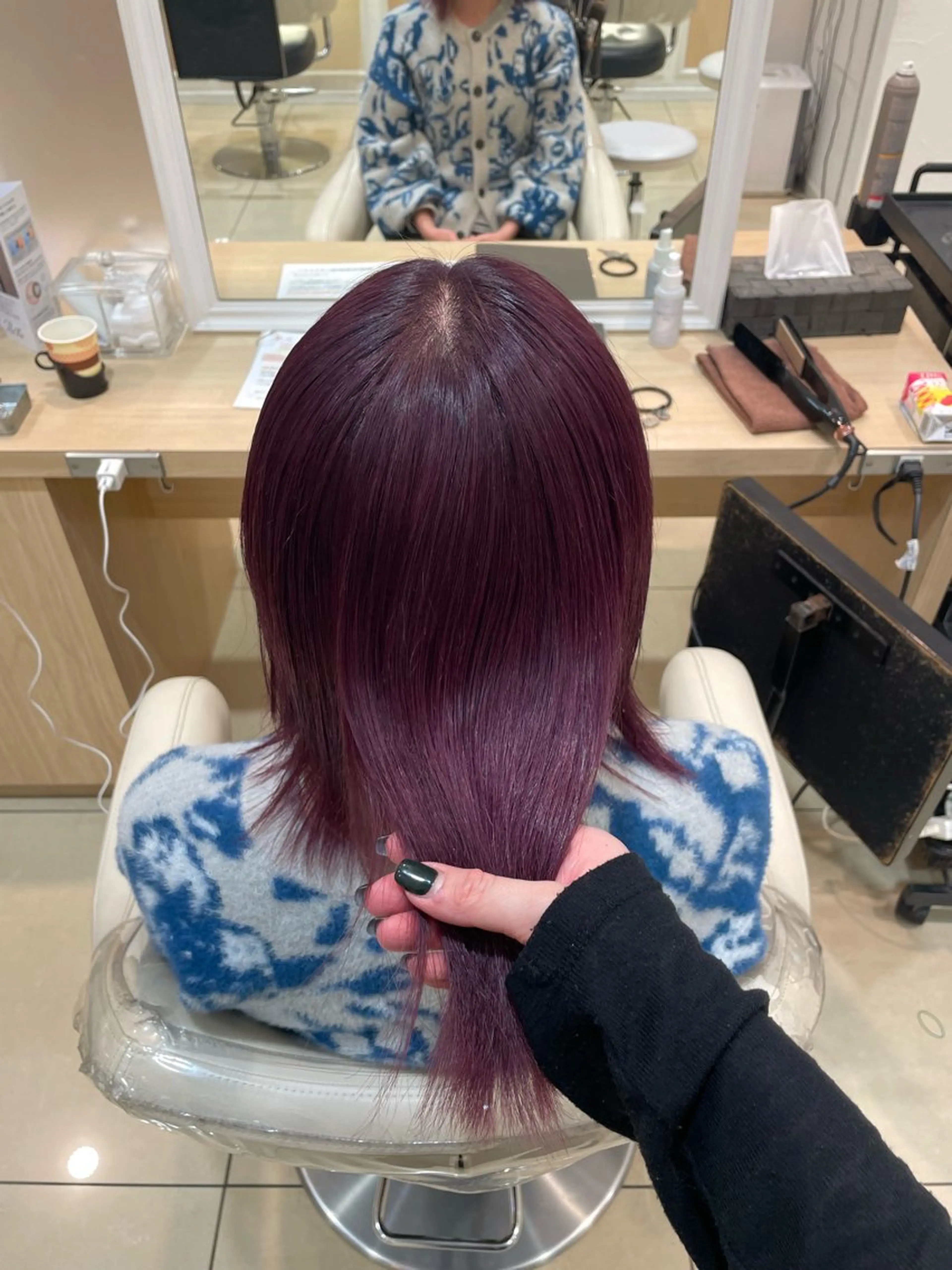 ミディアム カラー ☆Ash中目黒 浦野遥☆*。のヘアスタイル