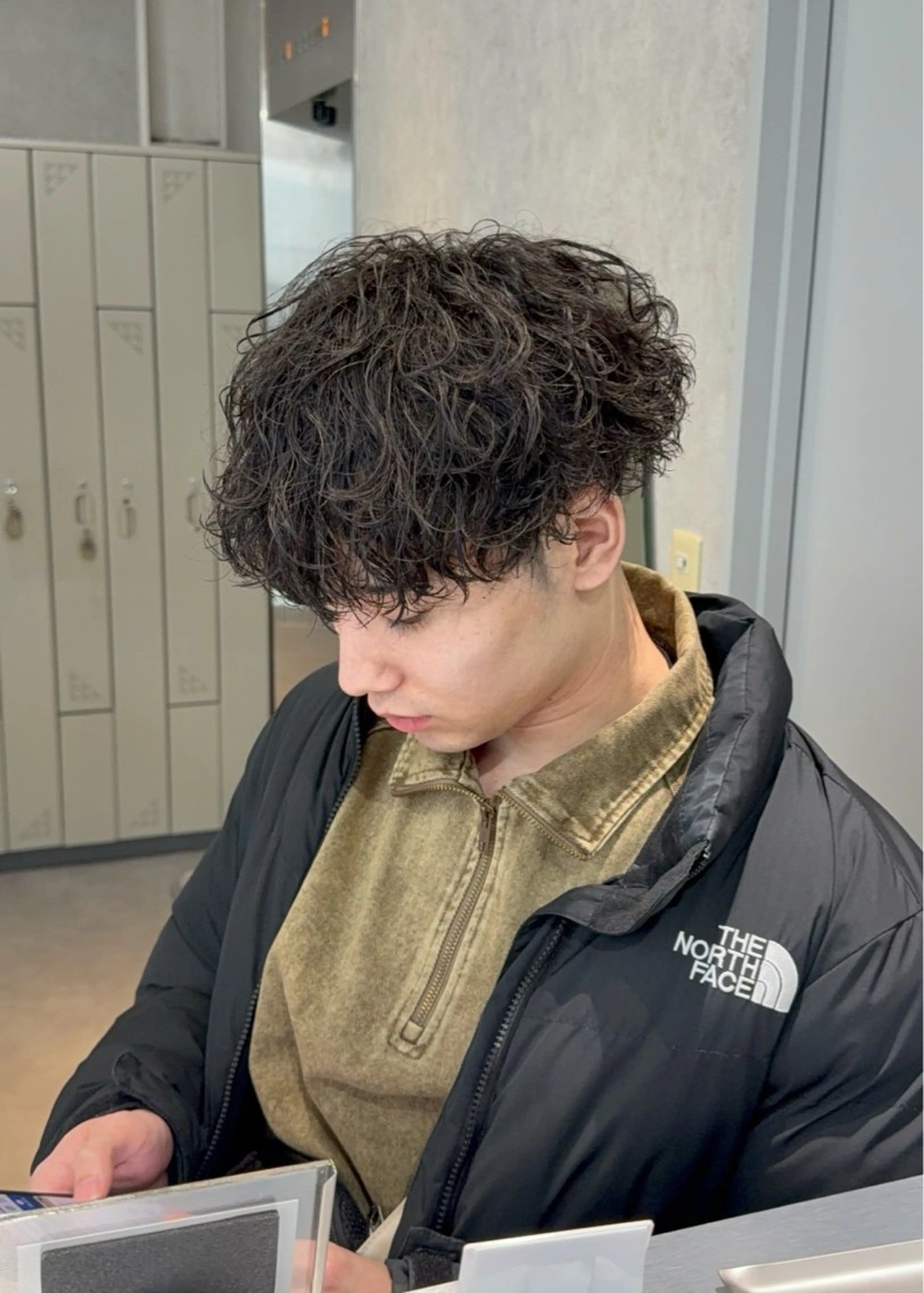 ミディアム パーマ メンズ ミディアムパーマ メンズパーマ 波巻きパーマ カット パーマ メンズパーマ職人/ 天神/tatsukiのヘアスタイル