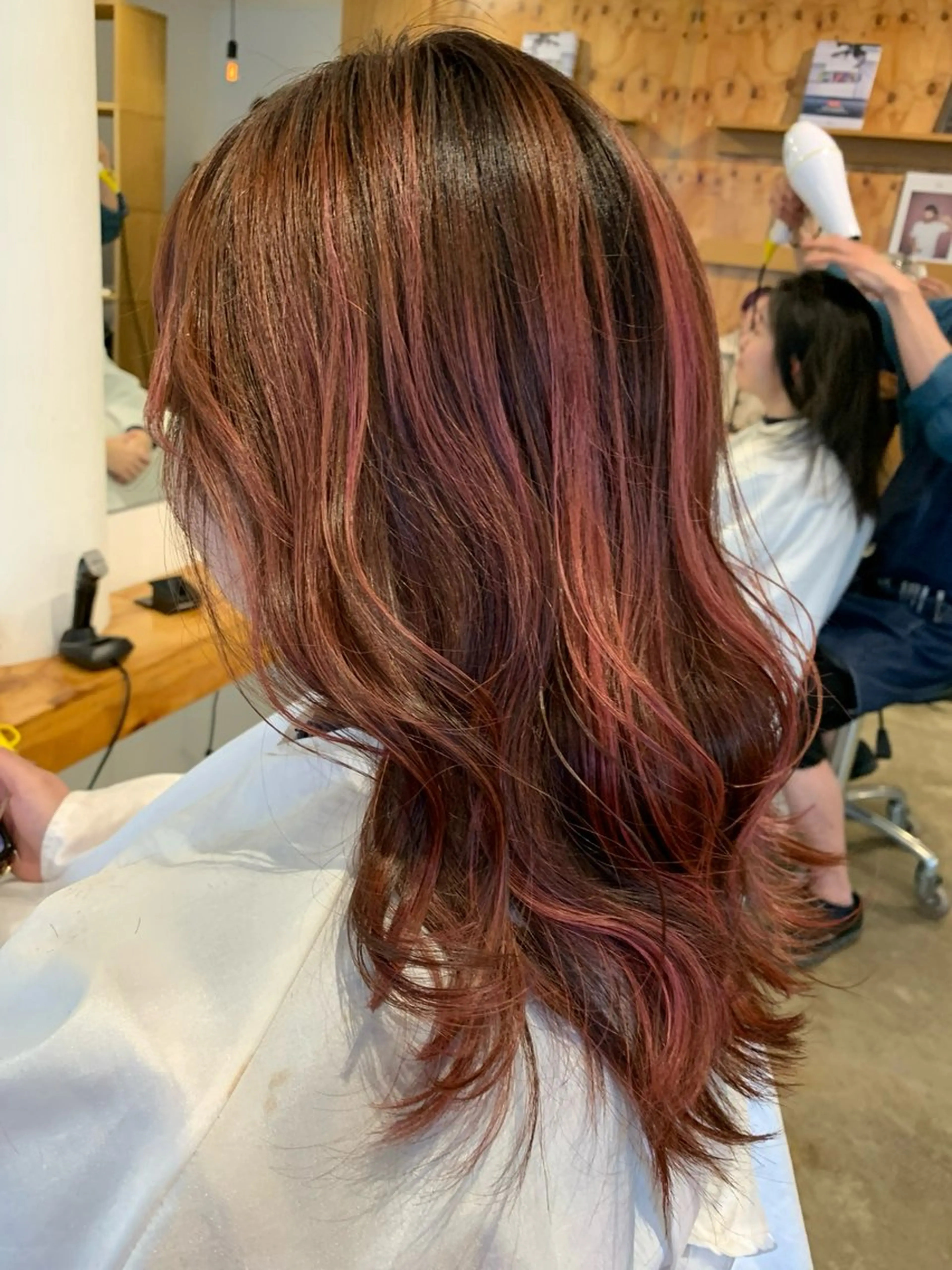 ロング カラー ヘアカラー トリートメント レイヤー/ナチュラル 💐nao.のヘアスタイル