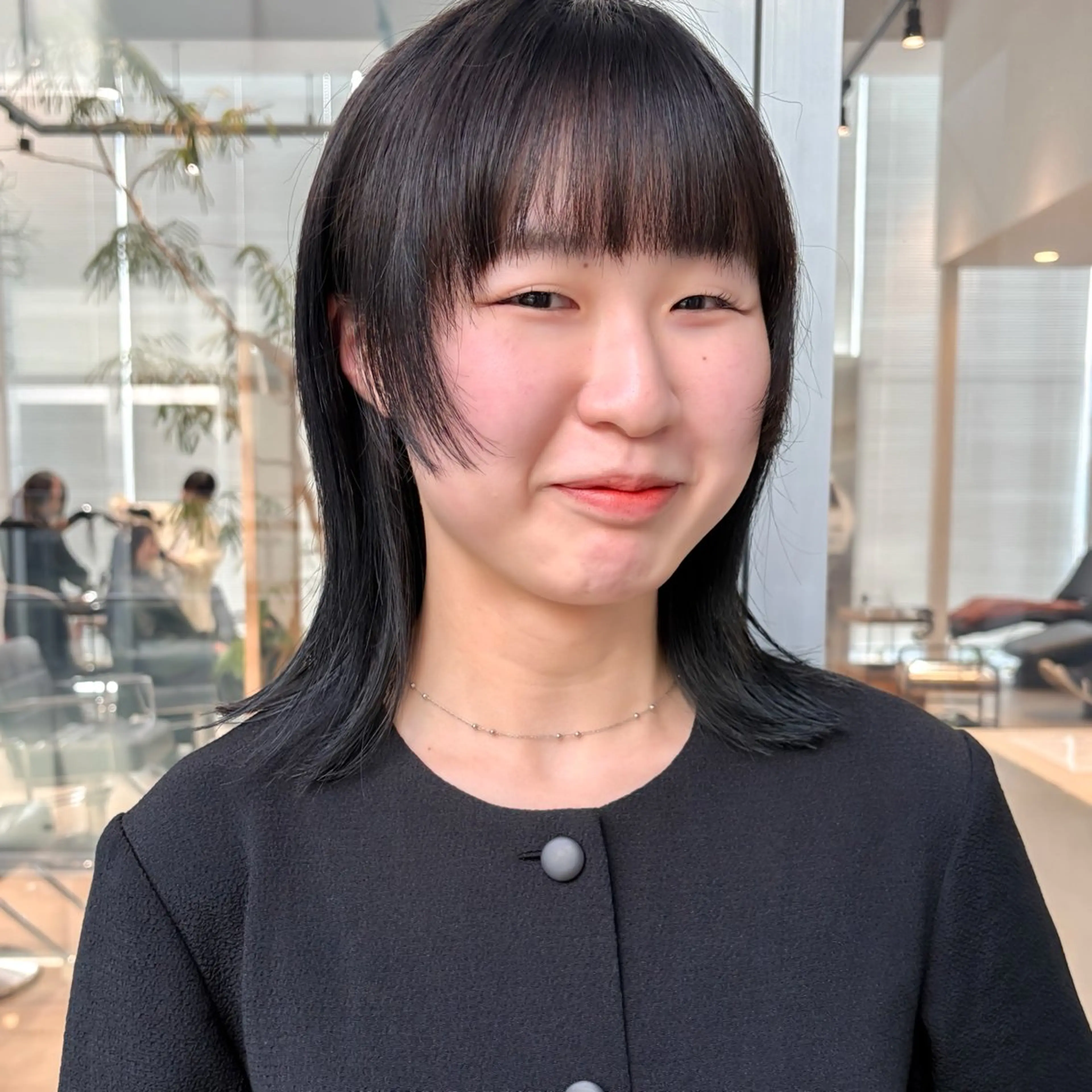 ミディアム ショート/レイヤー/ Ayaka/パーマのヘアスタイル