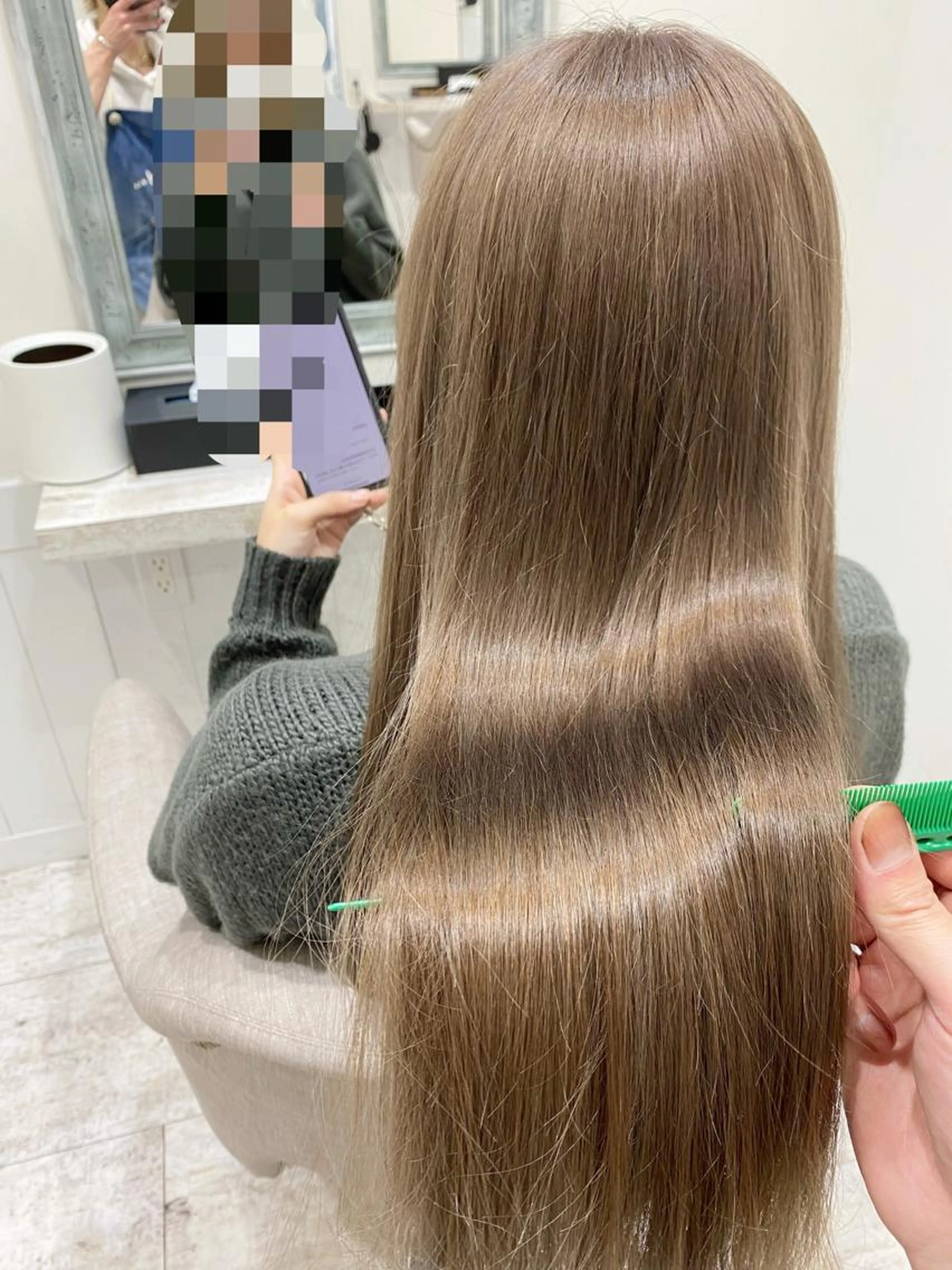 高彩度カラー＋ケアプロ超音波アイロンの写真