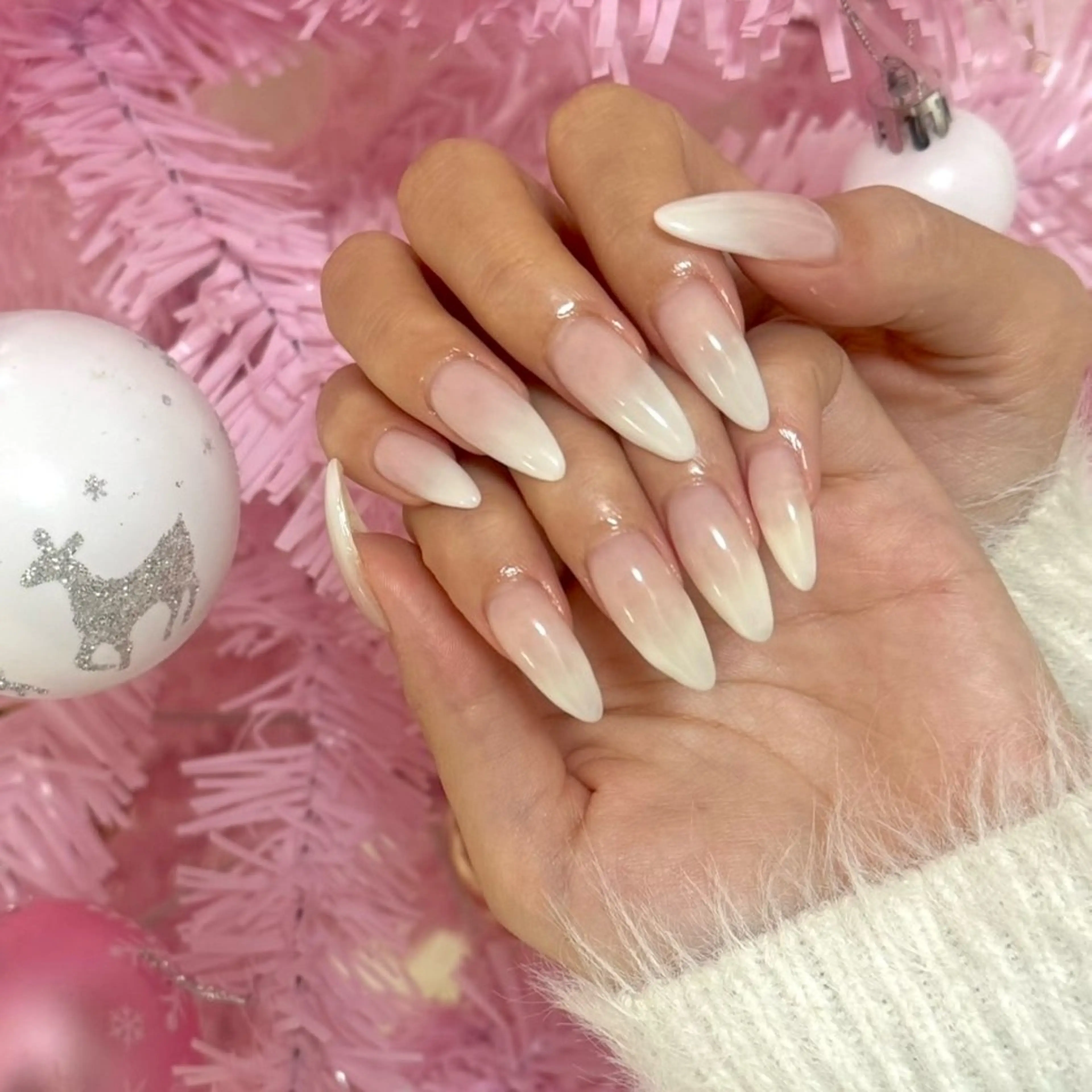 ネイル グラデーション ラメ(グリッター) ラメグラデーション ハンドネイル nailsalon Mii四ツ橋店のネイルデザイン