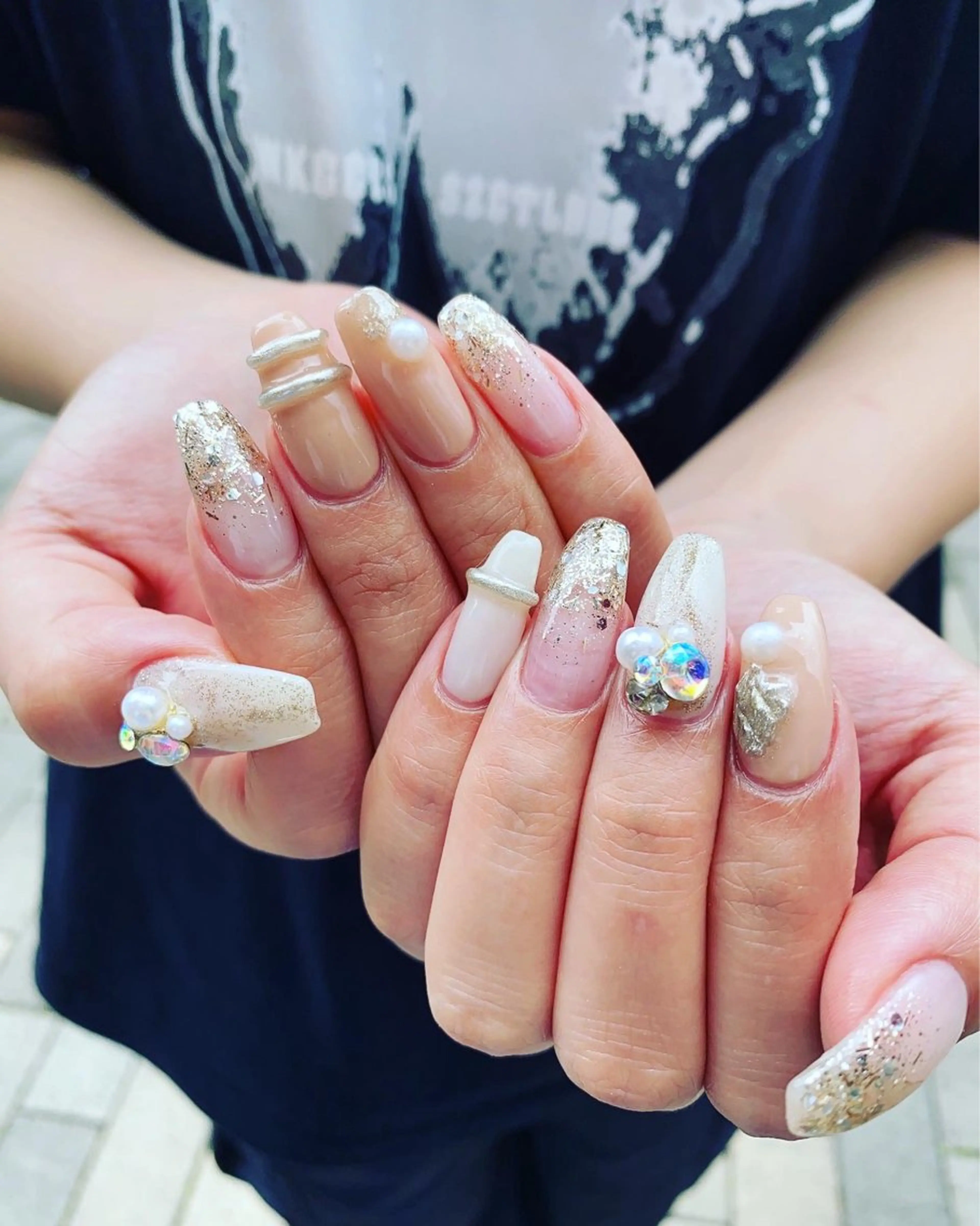 ネイル ニュアンスネイル ハンドネイル フットネイル ハンドケア nail salon  AlgeTy所属・✴︎:.｡. MAKI.｡.:✴︎のネイルデザイン