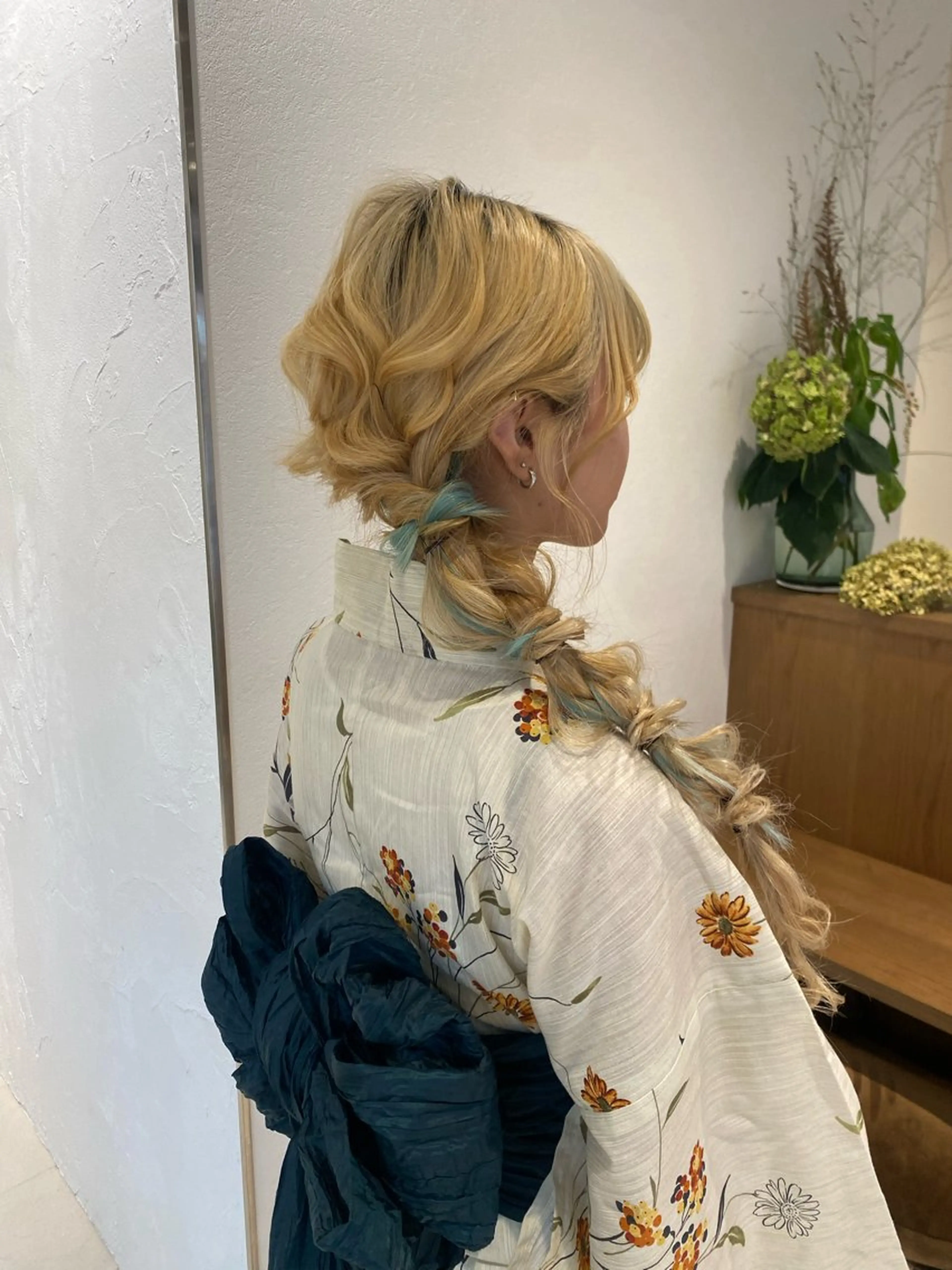 ロング ヘアアレンジ 暖色カラー /ヘアアレンジ/花鈴のヘアスタイル