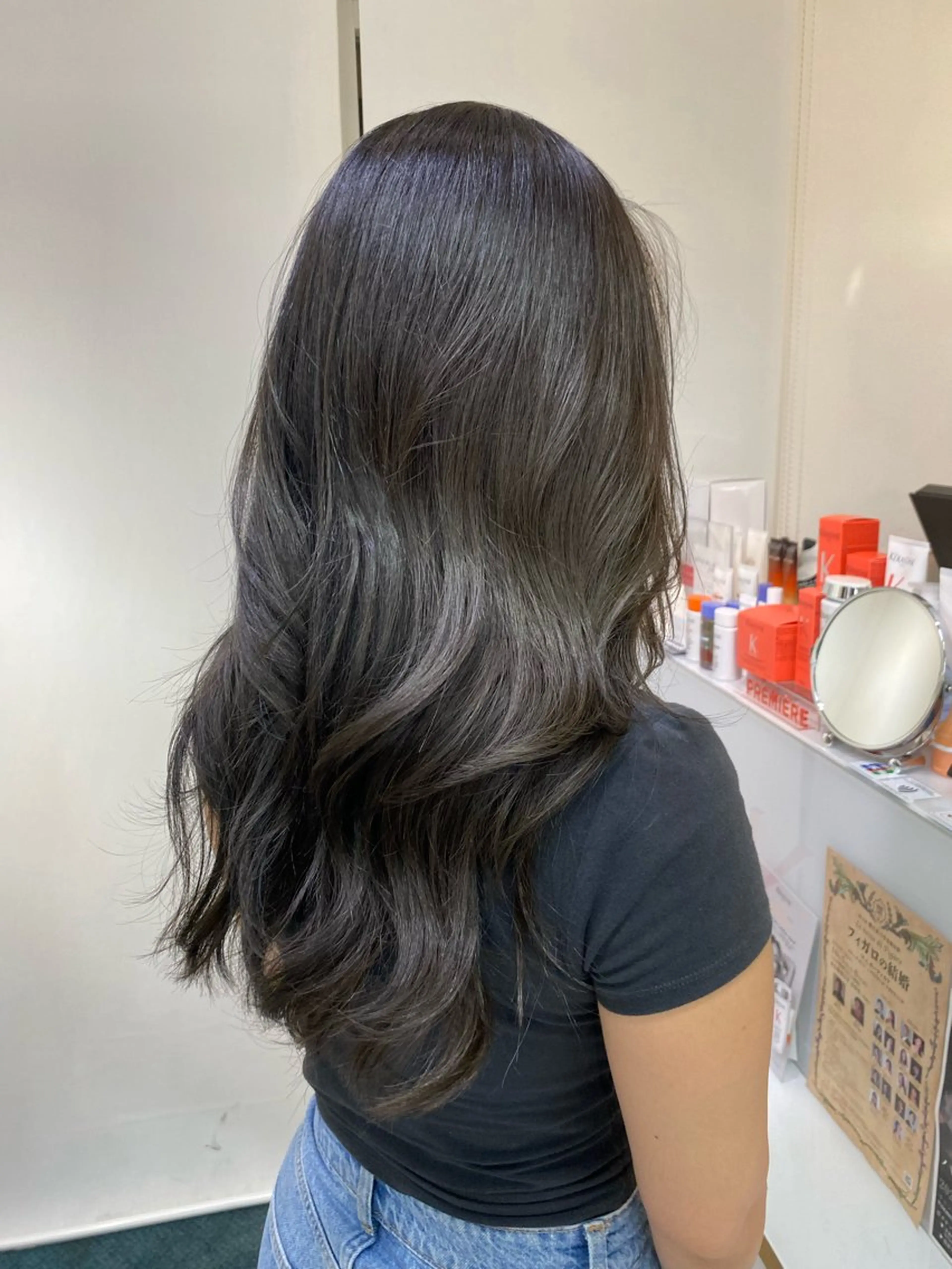 ロング カラー 星野 菜月のヘアスタイル