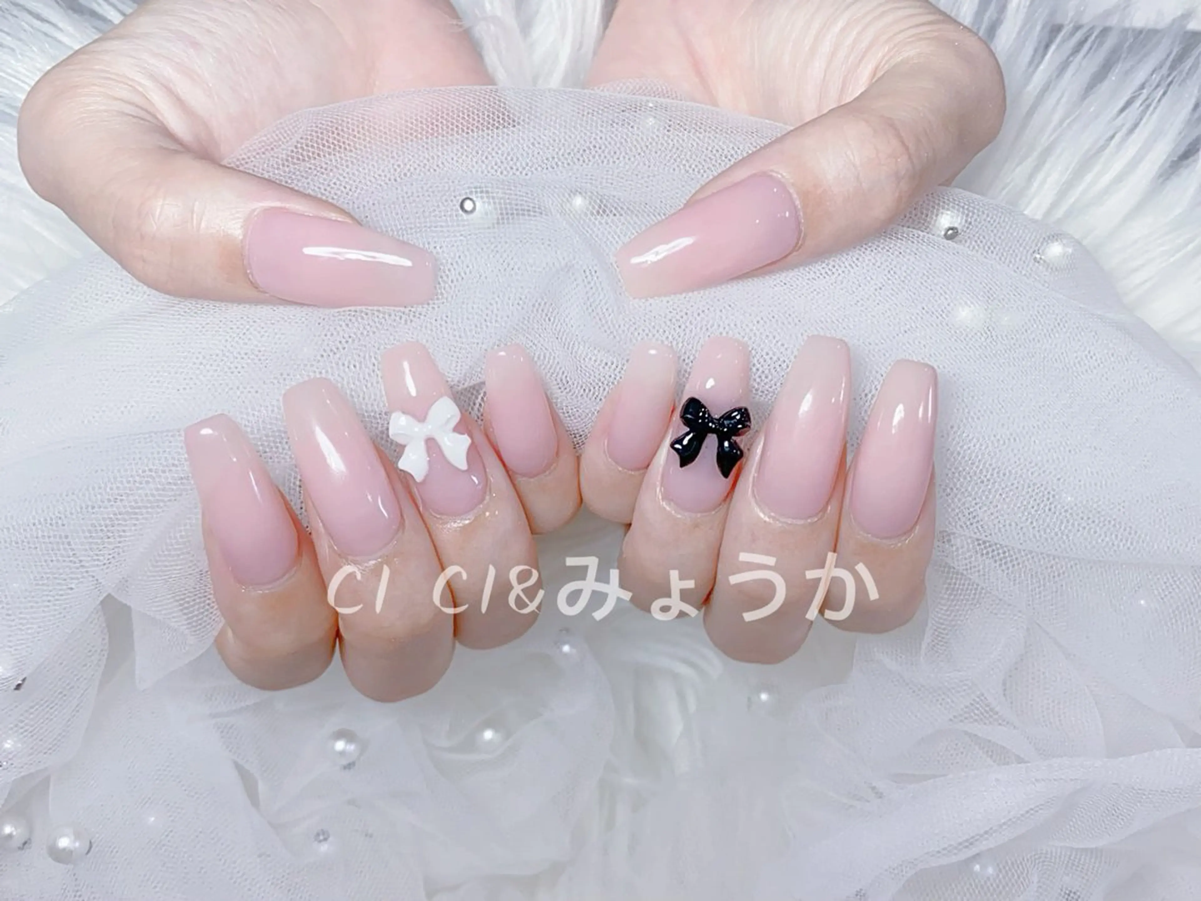 《限定クーポン》初回ソフトジェルオフ無料❤️チップスカルプワンカラー 550円のパーツ2個プレゼント　7980の写真