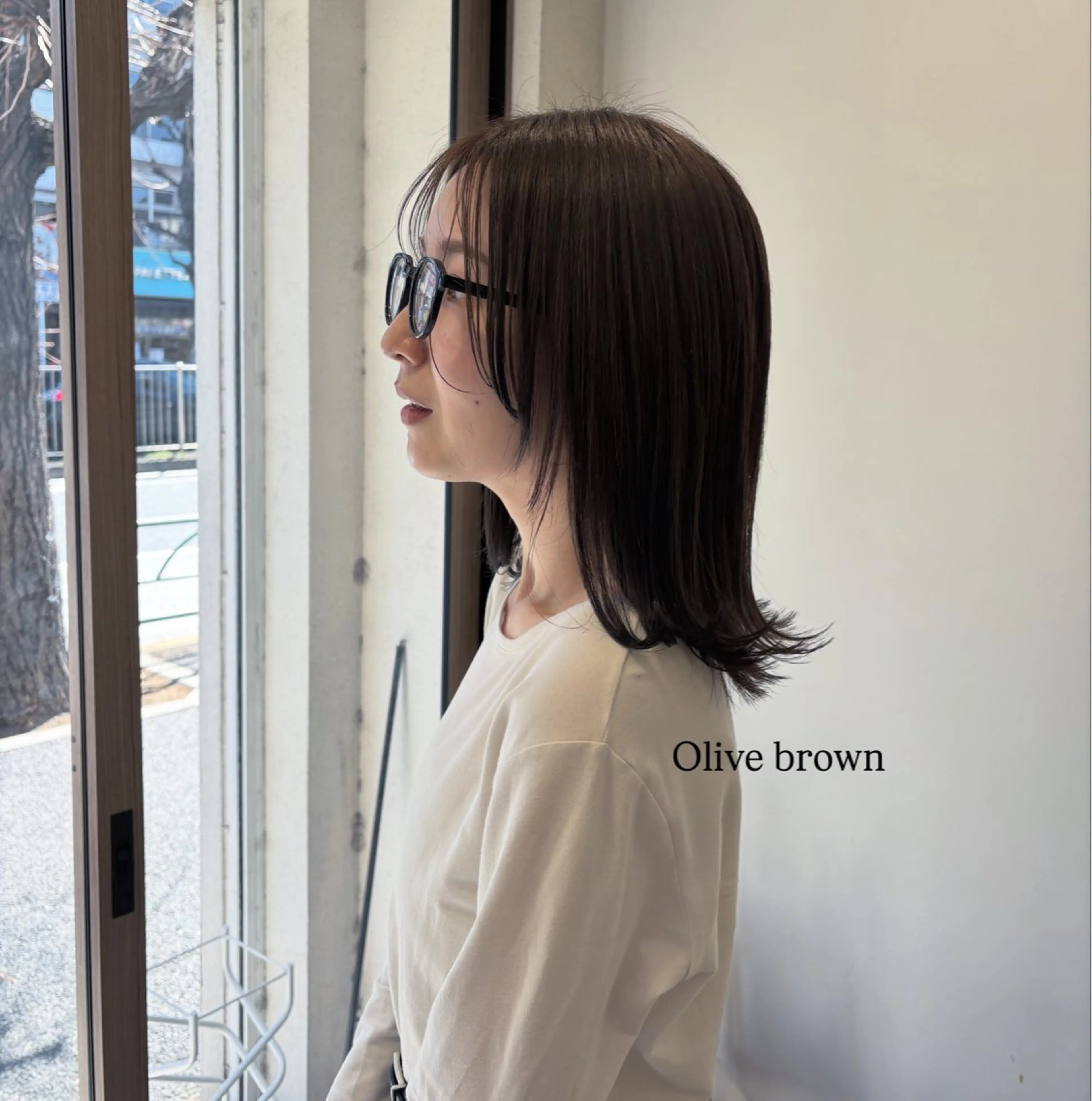 セミロング カラー murai airiのヘアスタイル