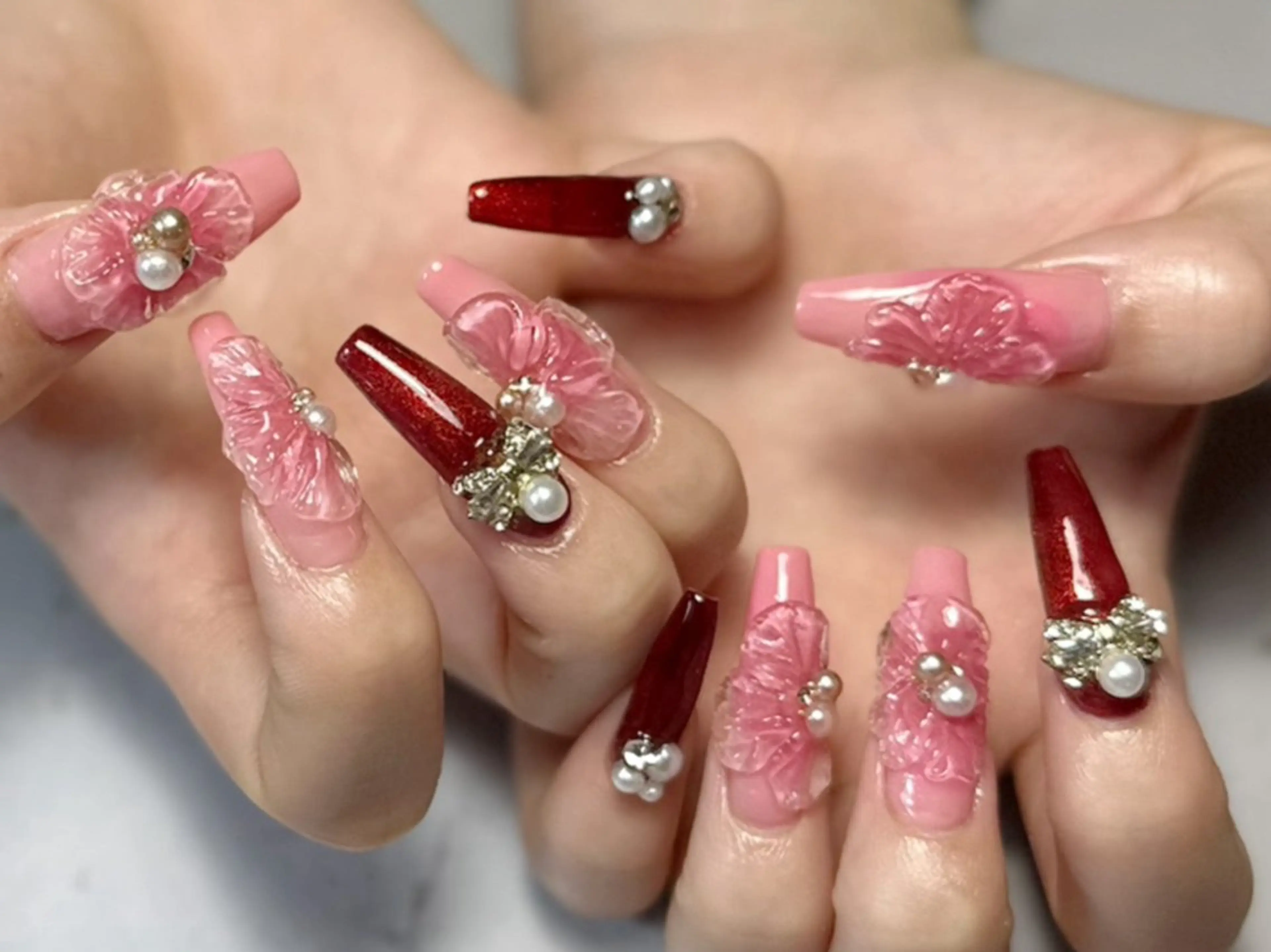 ネイル 新山 聖のネイルデザイン