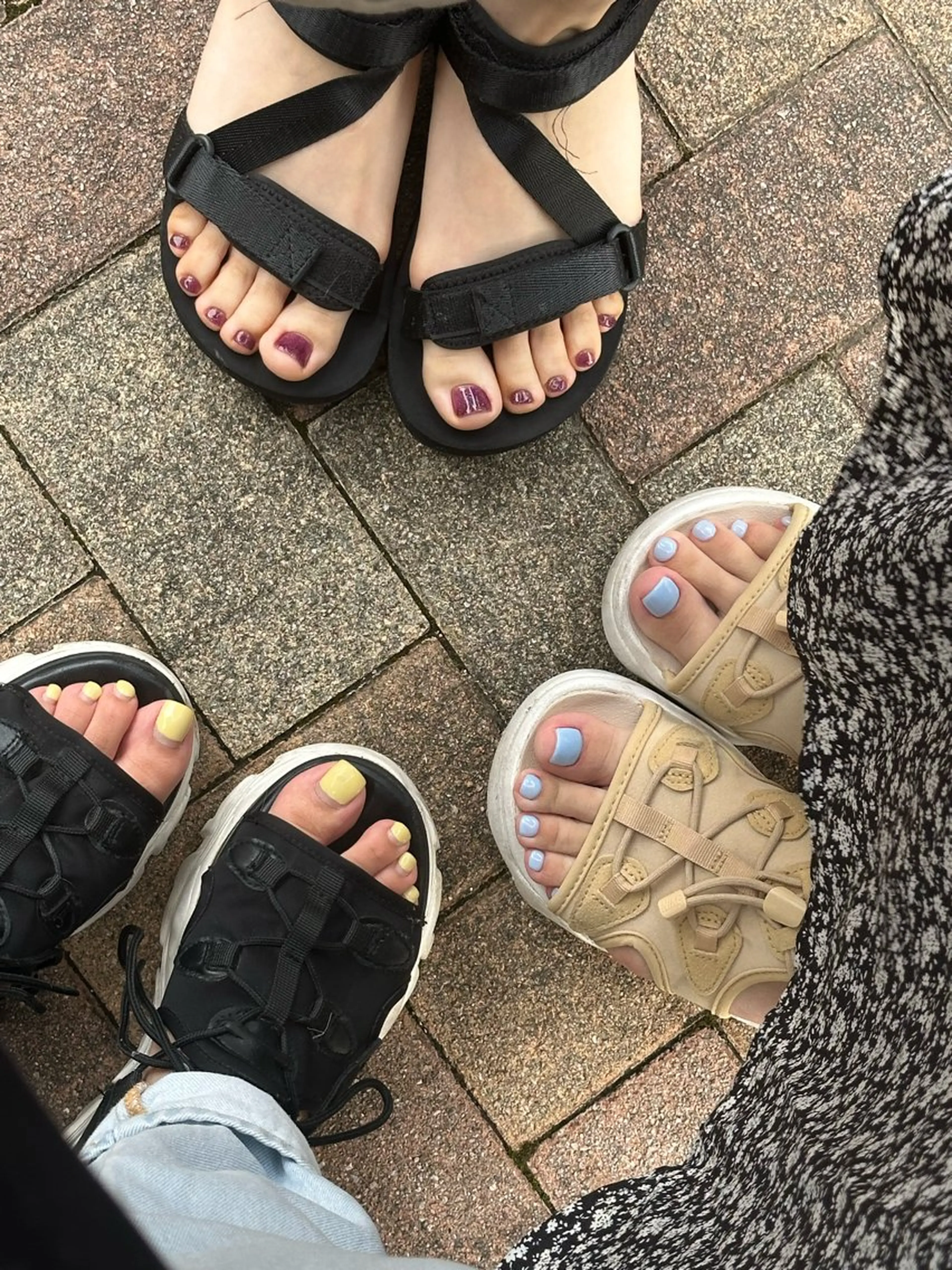 ネイル フットネイル CURE 朱梨のネイルデザイン