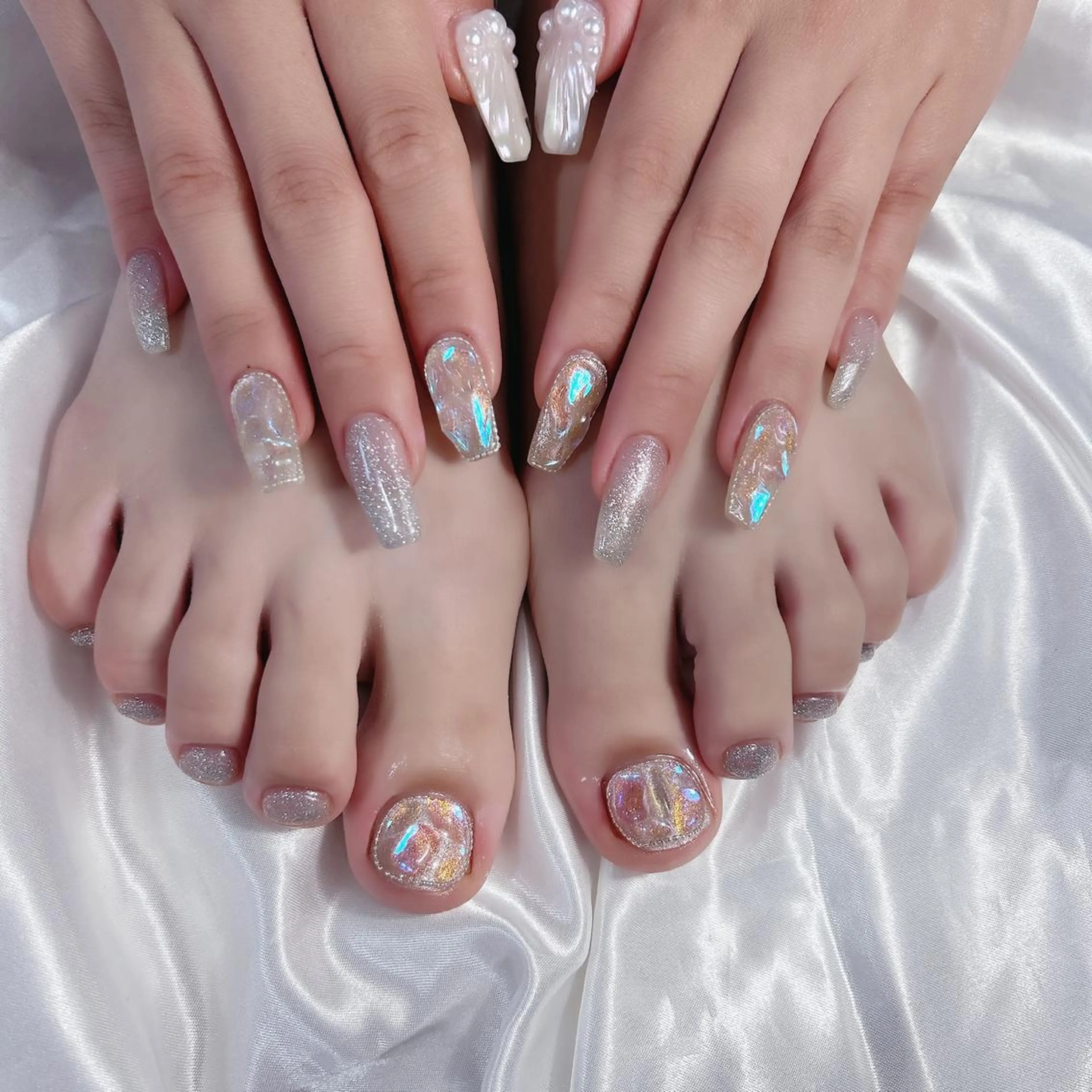 ショート カラー パーマ ネイル マツエク・マツパ 韓国風マツエク ワンホンマツエク 韓国風ヘア チークネイル フラッシュネイル フットネイル merci nail所属・merci nailのネイルデザイン