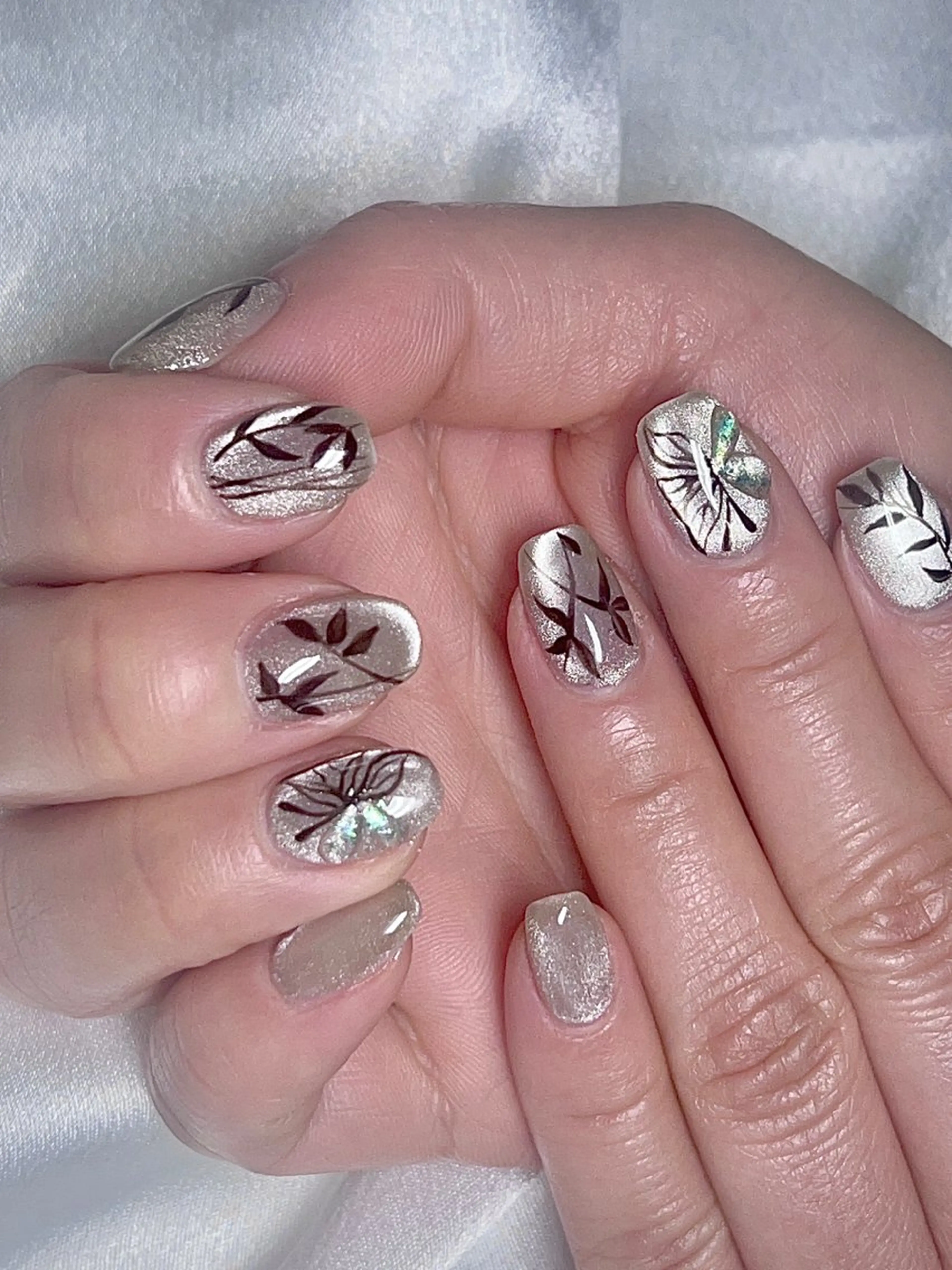 ネイル Rarity Salon  H.Sのネイルデザイン