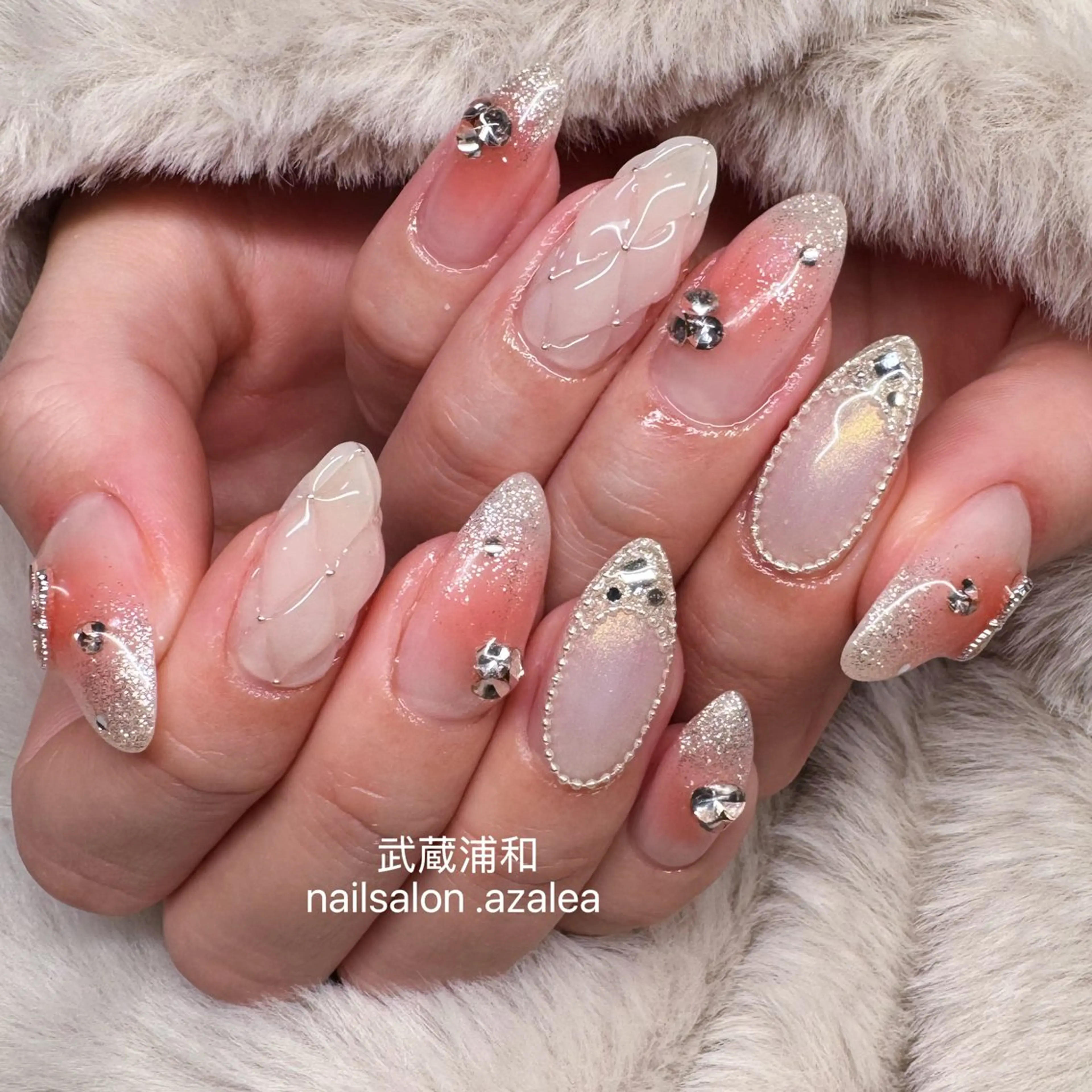 ネイル ハンドネイル R inのネイルデザイン