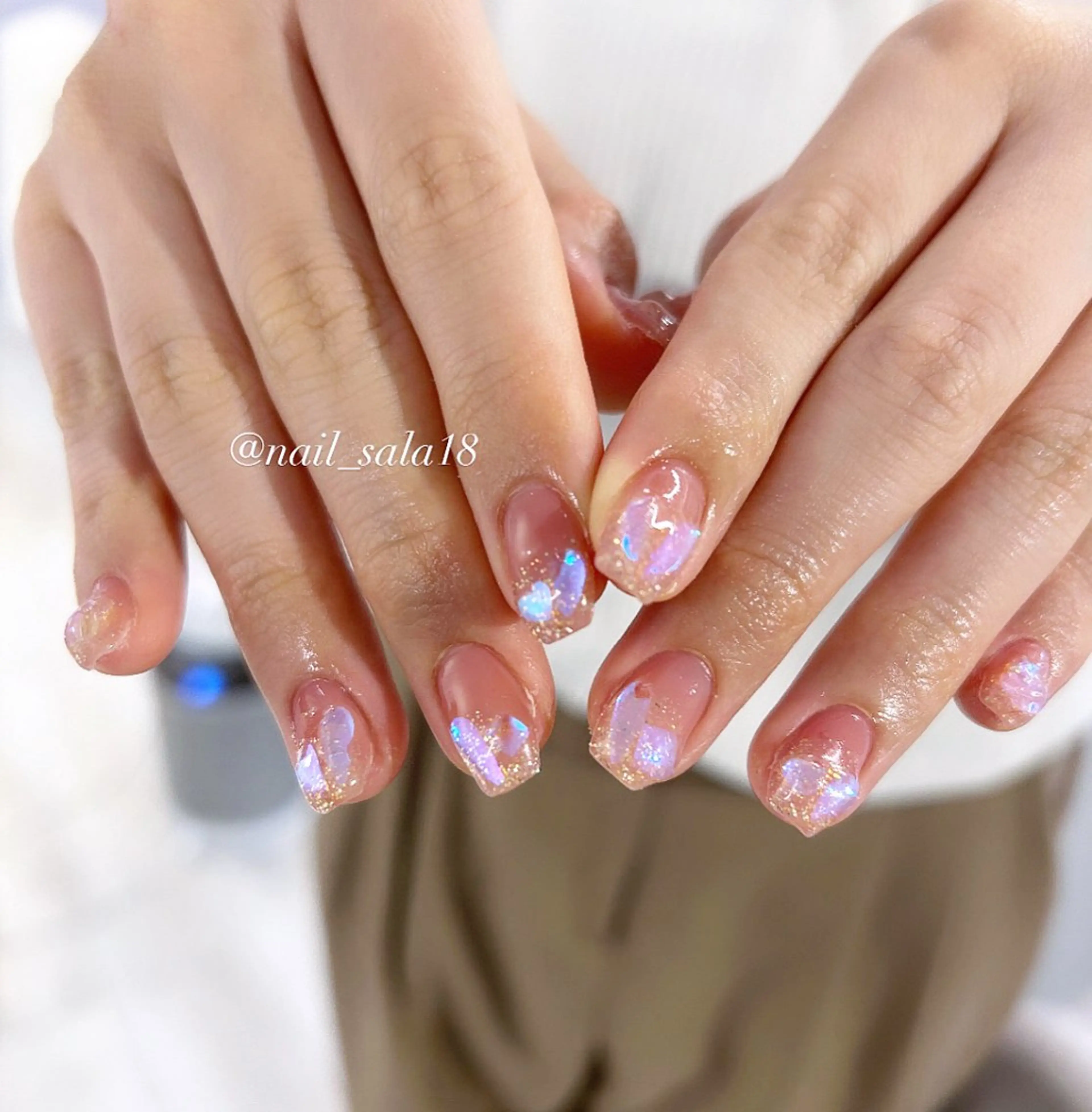 ネイル ハンドネイル 齋藤 沙羅のネイルデザイン