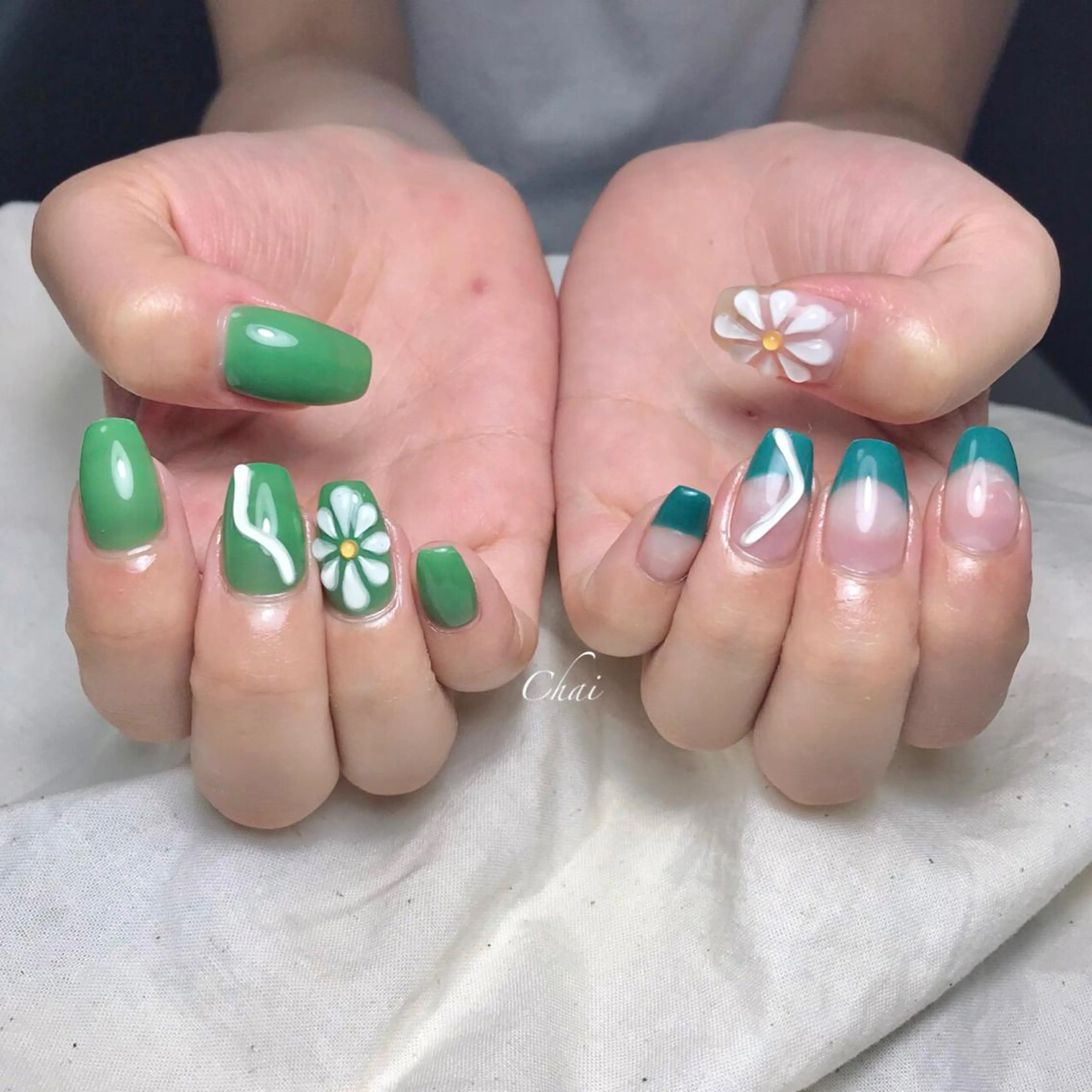 ネイル ハンドネイル 💅chainail _aiのネイルデザイン