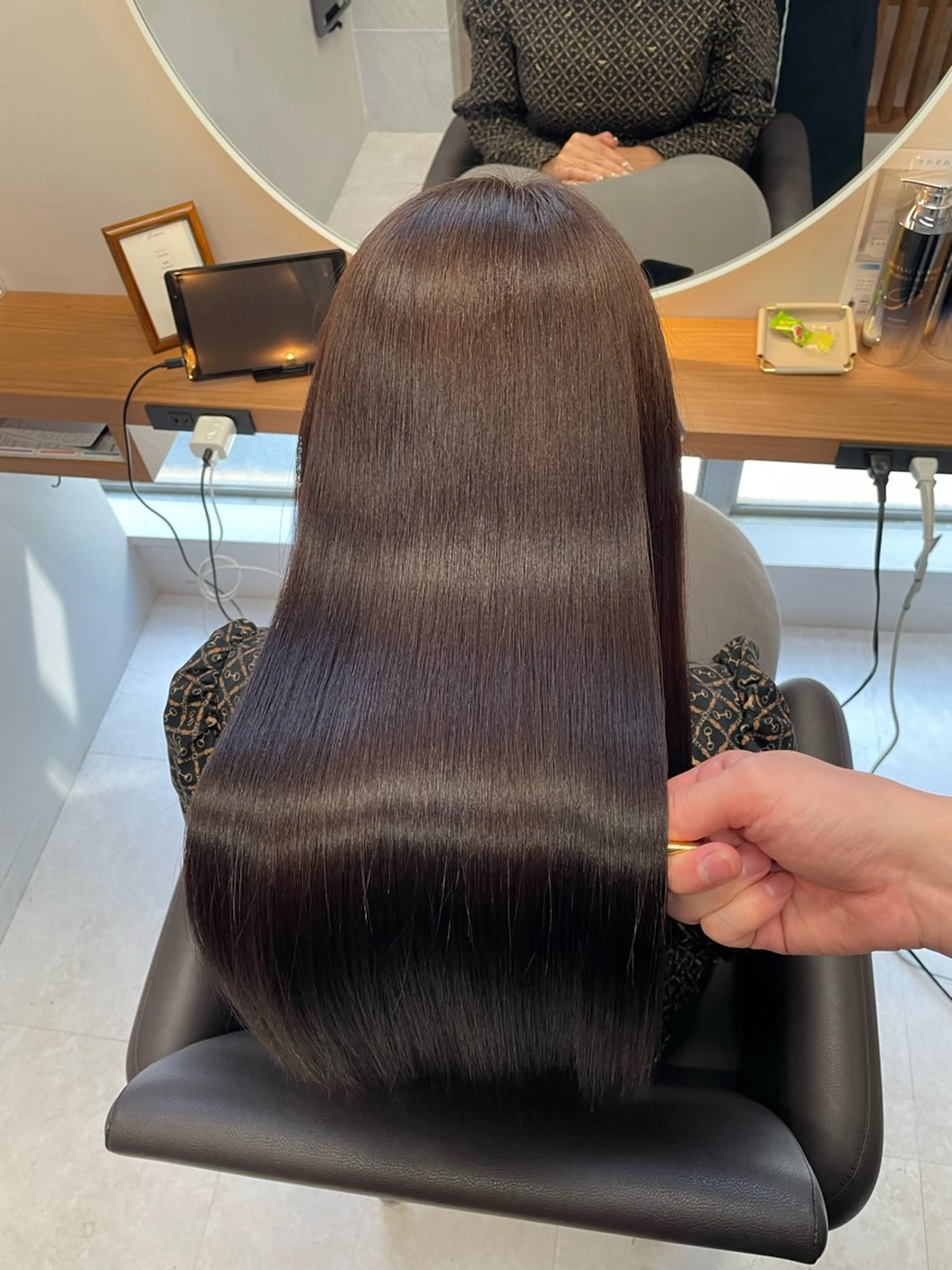 【縮毛矯正】縮毛矯正＋髪質改善トリートメントの写真