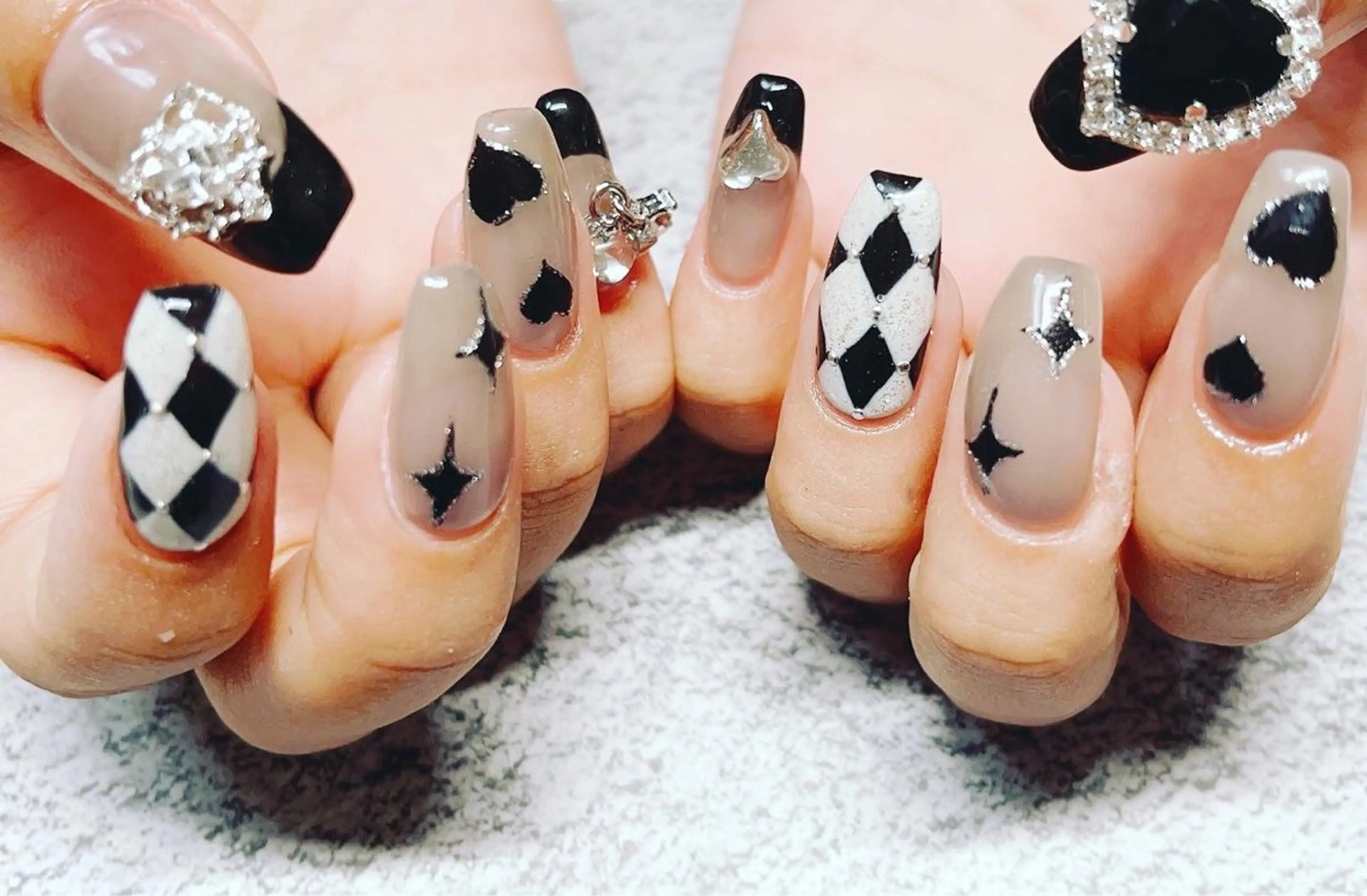 ネイル ハンドネイル SYU NAILのネイルデザイン