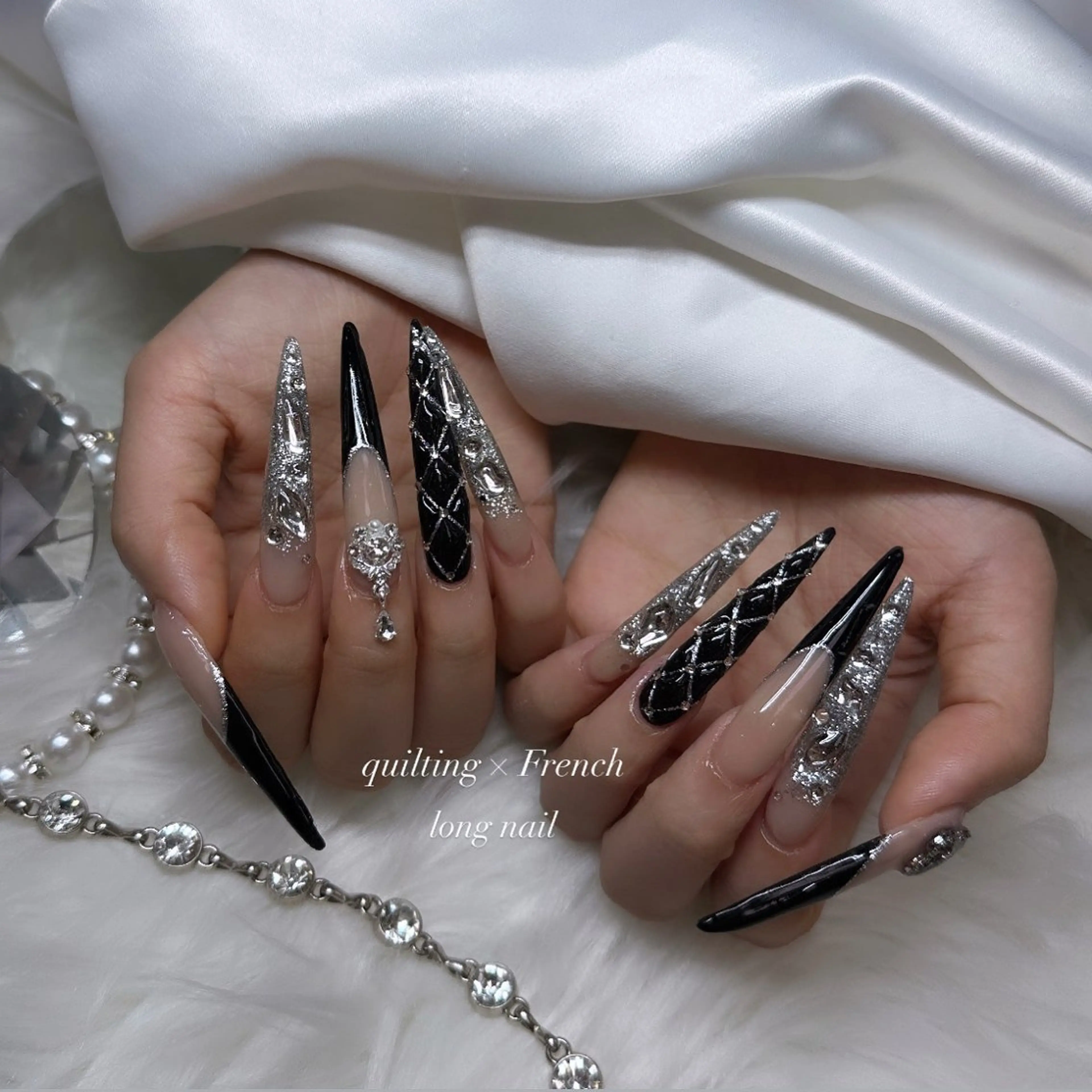 ネイル 加納 莉音のネイルデザイン