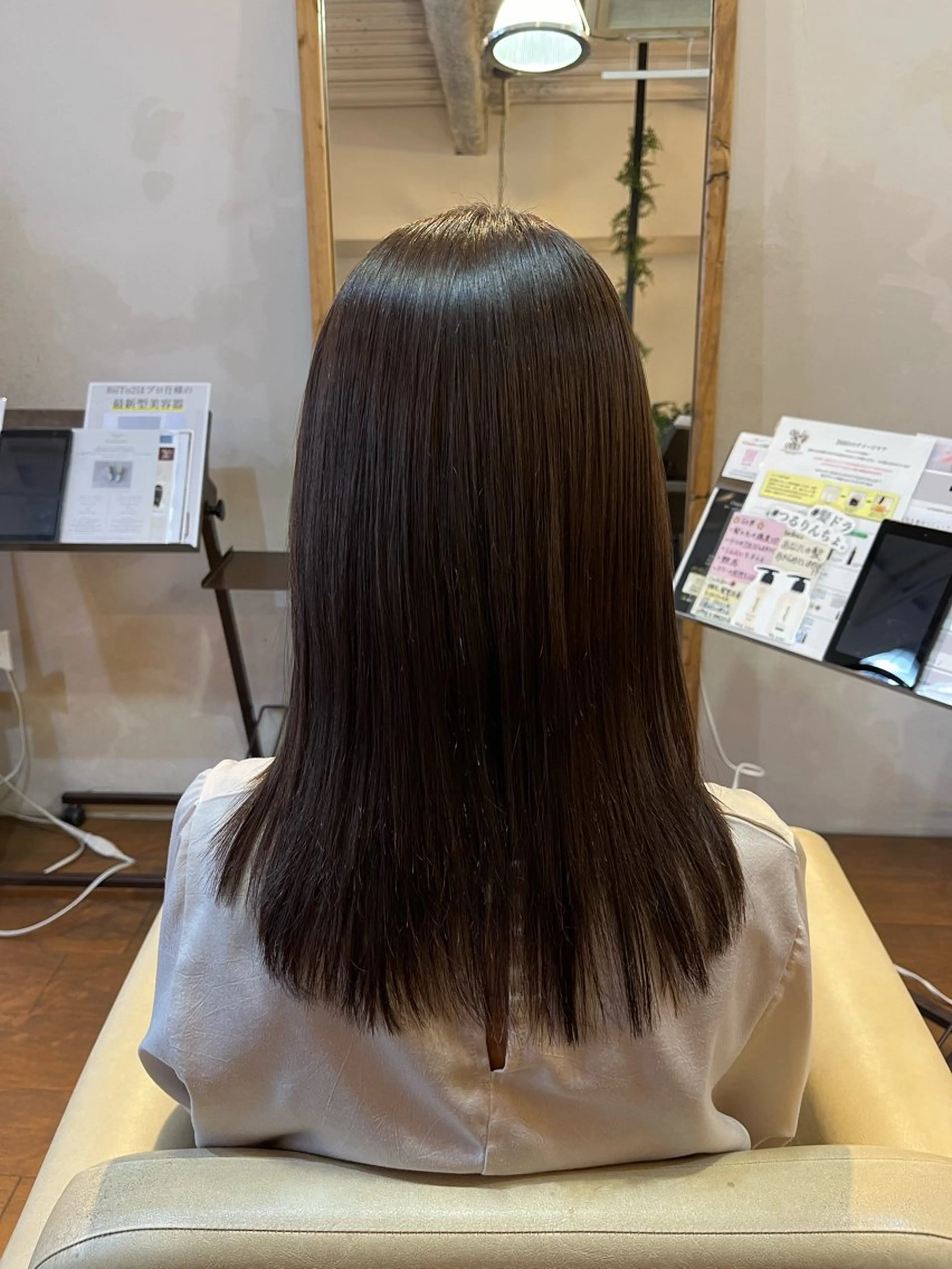 セミロング カラー パーマ カット ヘアカラー 縮毛矯正 AKALA HAIR 西宮店　Juriのヘアスタイル