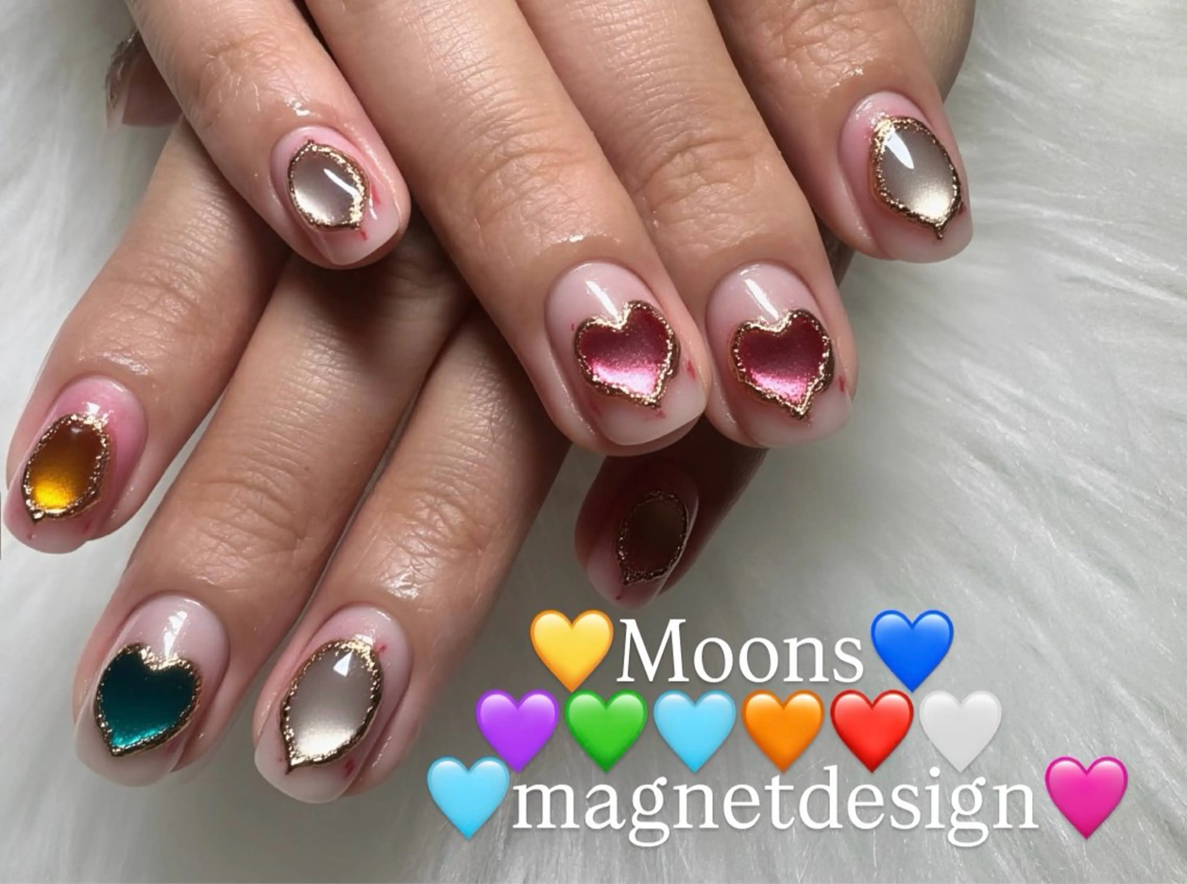 ネイル ジェルネイル ラメ(グリッター) マグネットネイル 持ち込み ニュアンスネイル Moons nail 💅✨のネイルデザイン