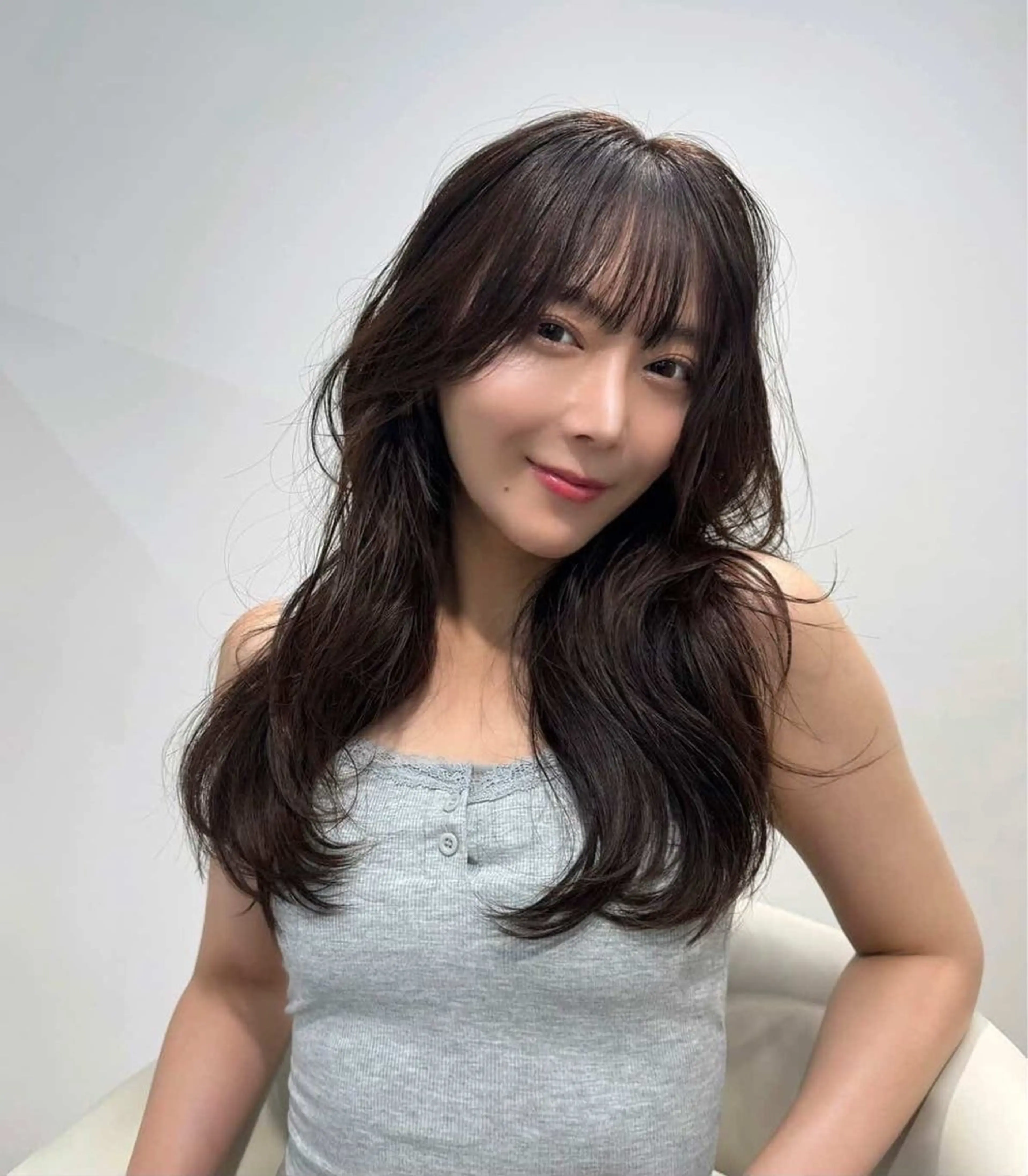 【🇰🇷✨韓国風レイヤーカット顔まわりレイヤー】カット➕トリートメント➕コテ巻き仕上げの写真