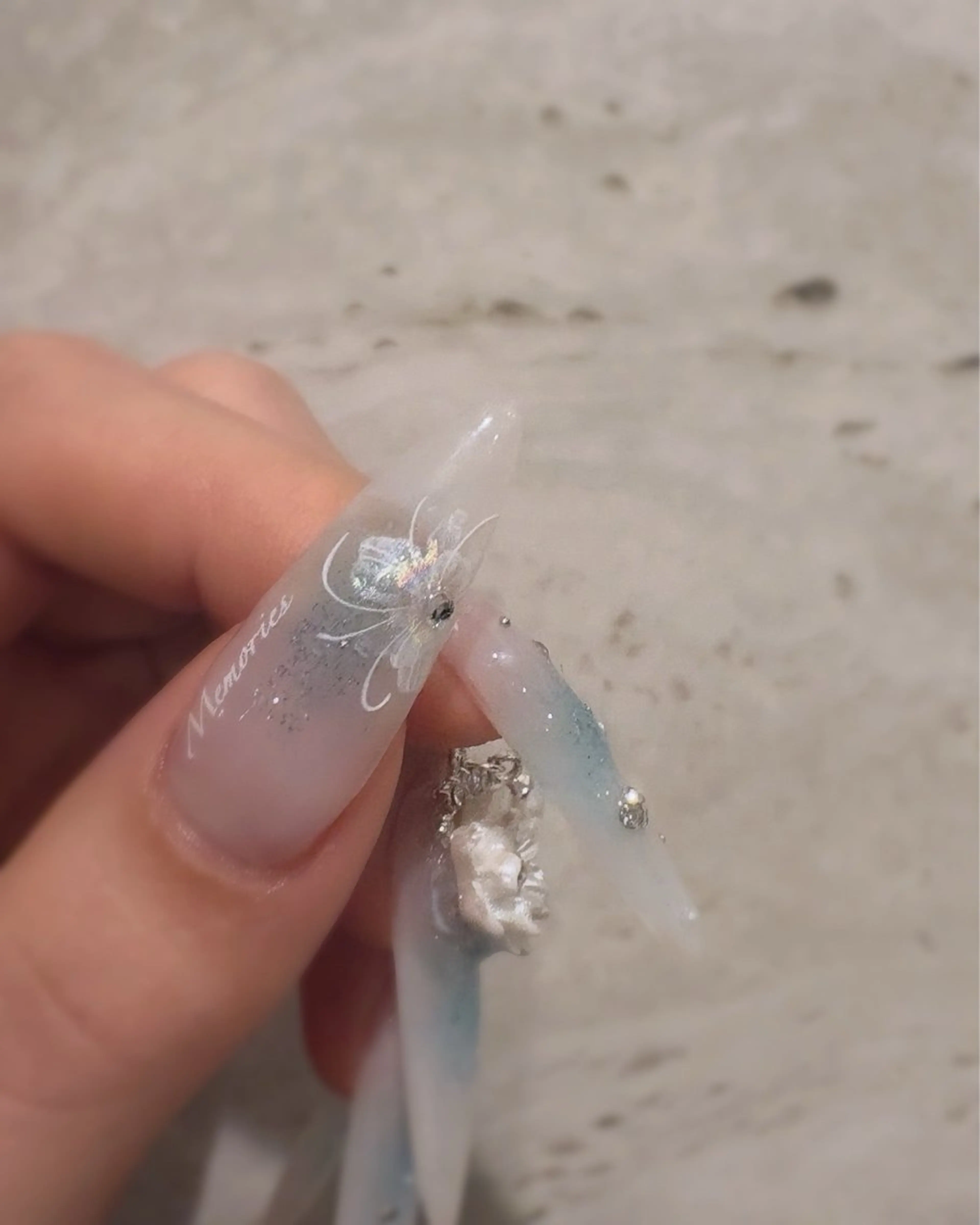 ネイル キラキラネイル ハンドネイル nailsalon Ecliaのネイルデザイン