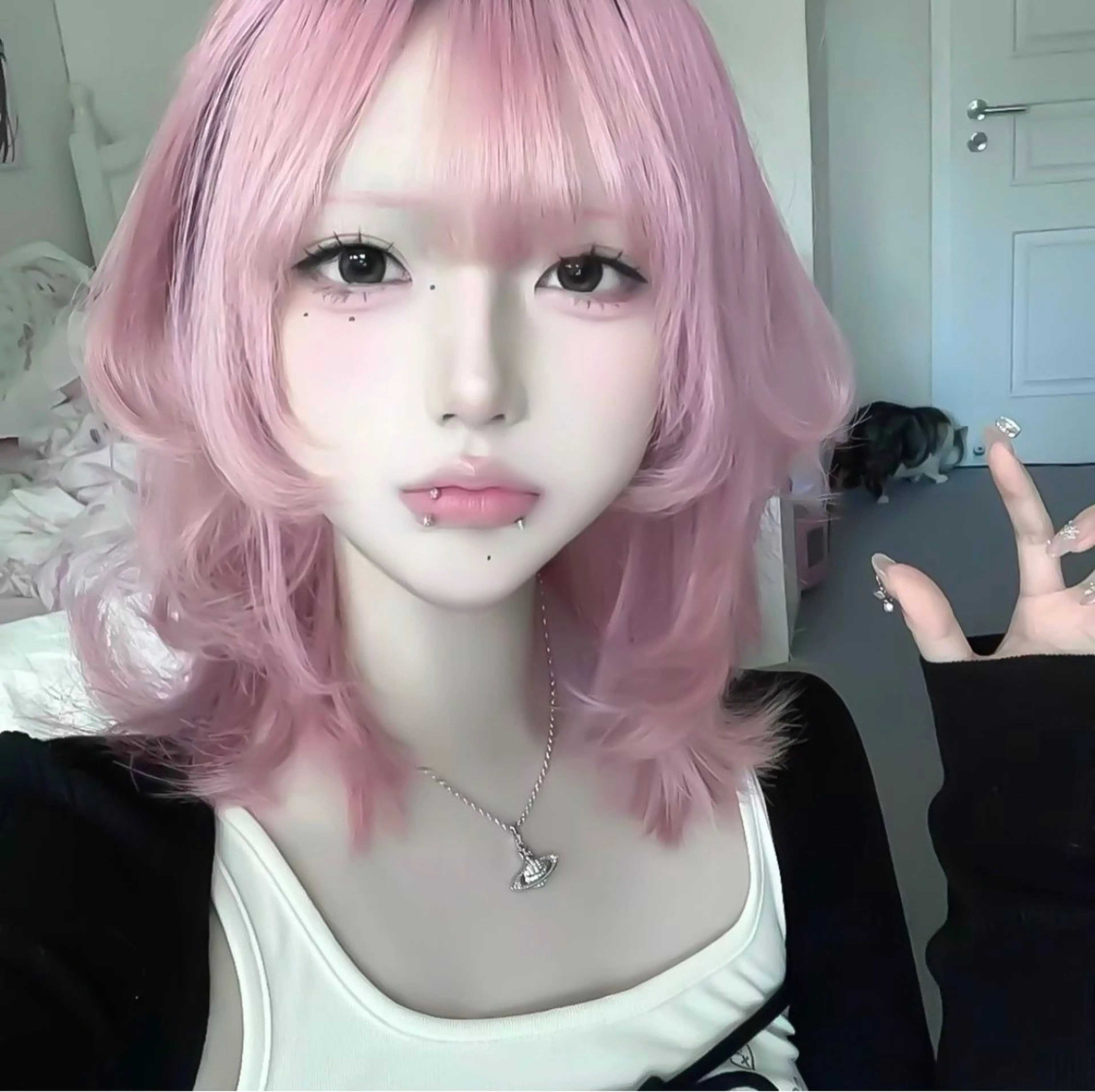 ミディアム カラー ヘアカラー トリートメント ヘッドスパ ヘアセット 🖤:抜け感×大人 スタイル/Aoiのヘアスタイル