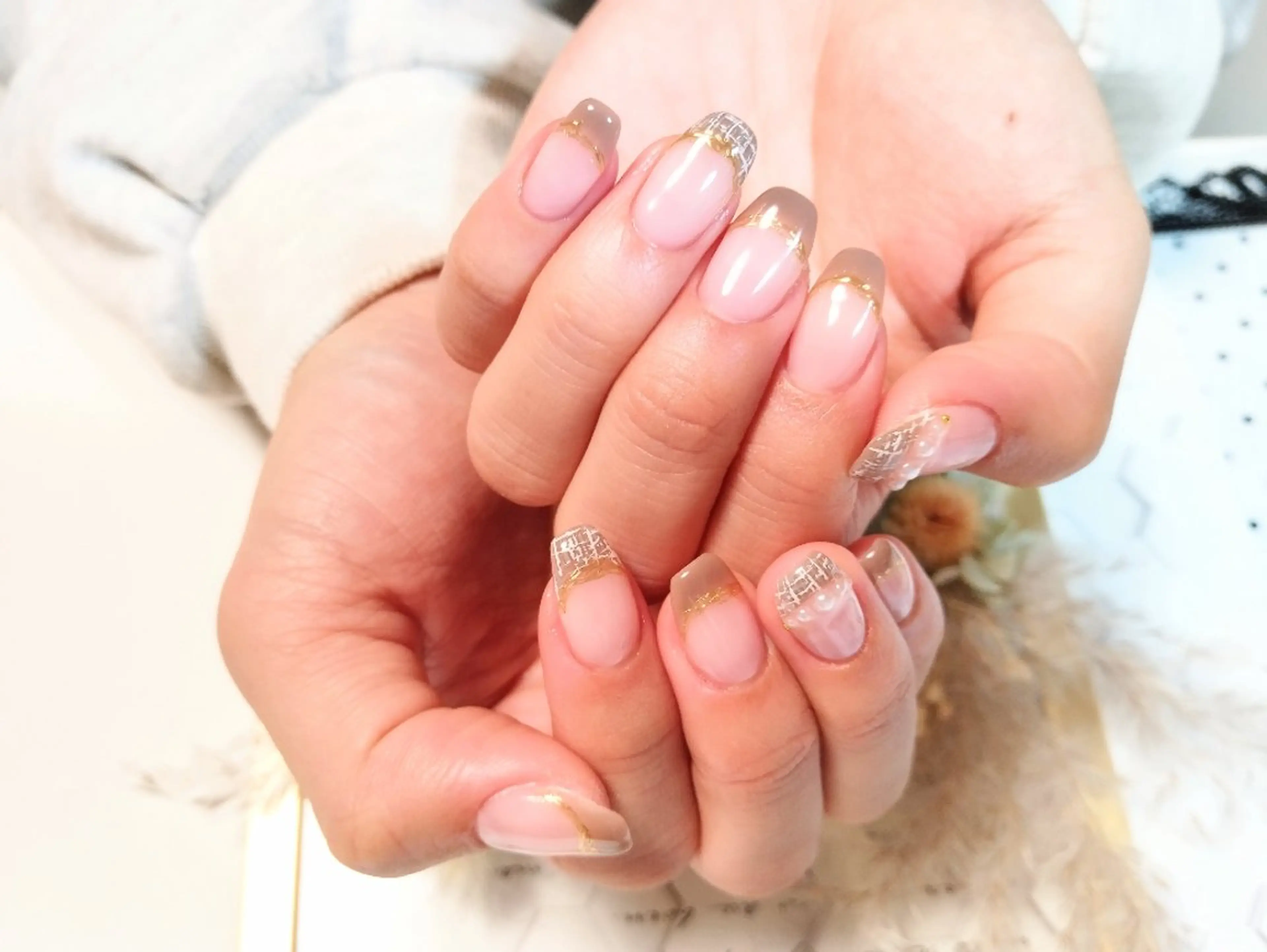 ネイル 持ち込み ハンドネイル ハンドケア ＤI'A ネイルサロンのネイルデザイン