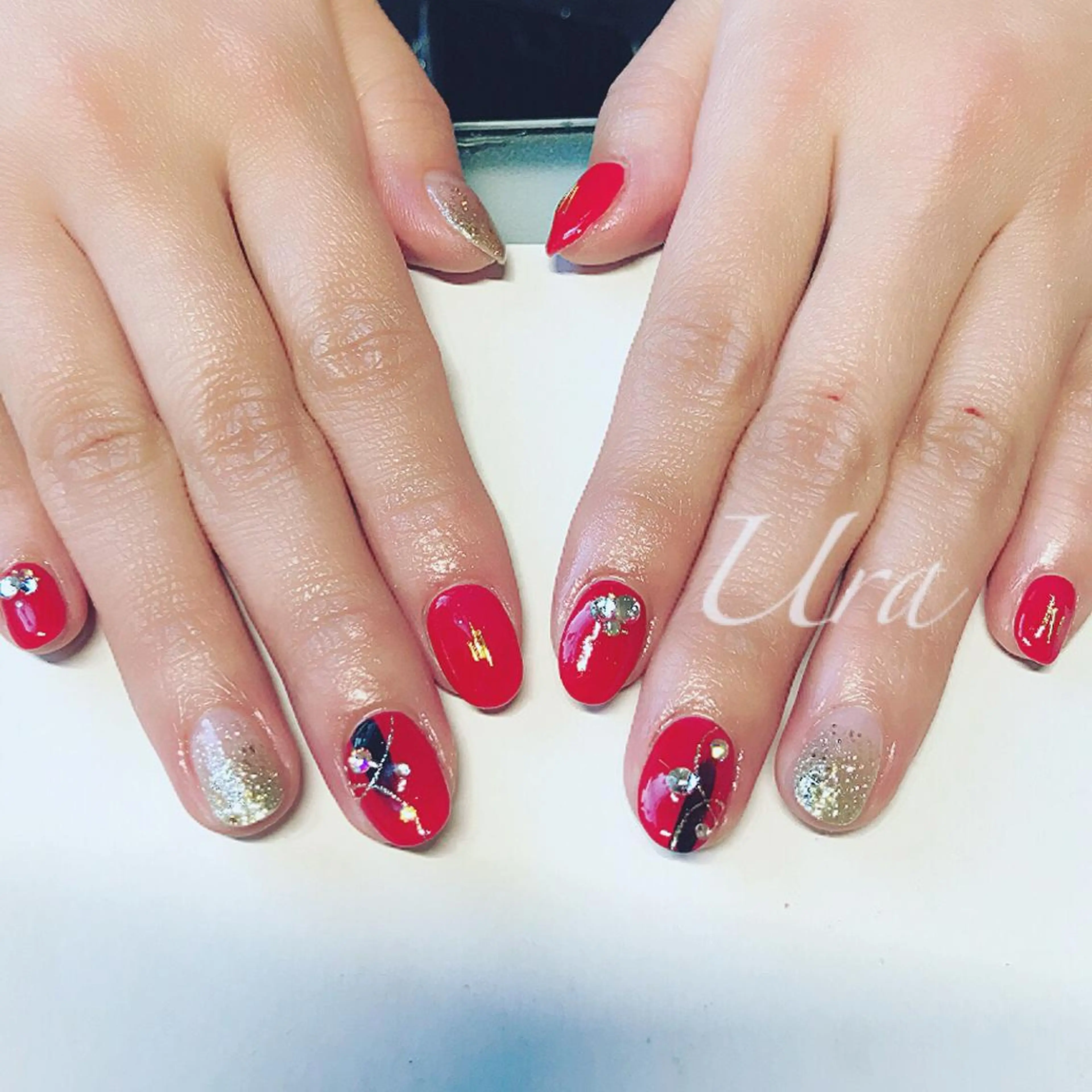 ネイル 成人式 UrakoNail 《nail》のネイルデザイン