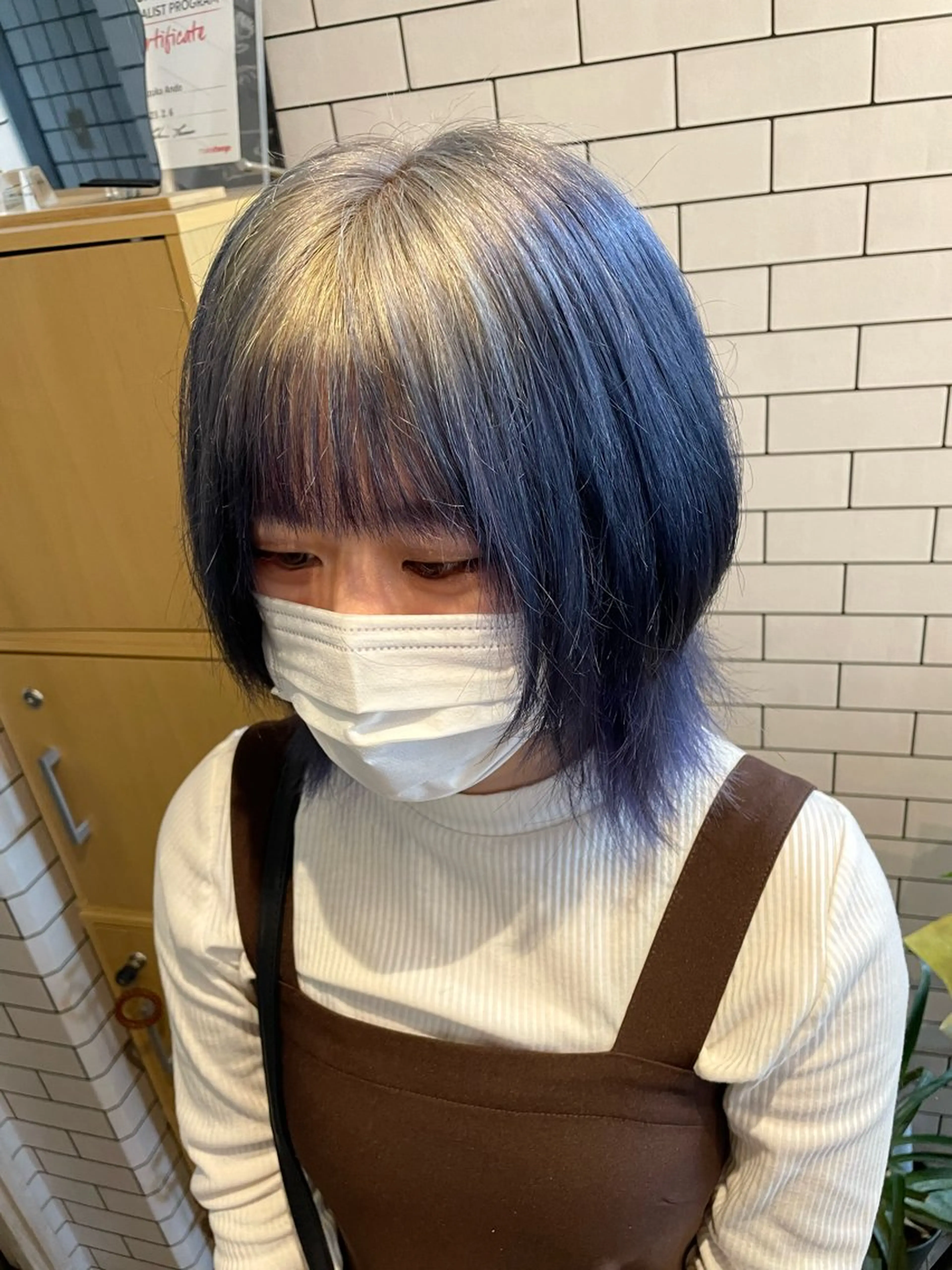 ミディアム カラー ブルーカラー シルバー カット ヘアカラー トリートメント 髪質改善カラー💛 NANOHAのヘアスタイル
