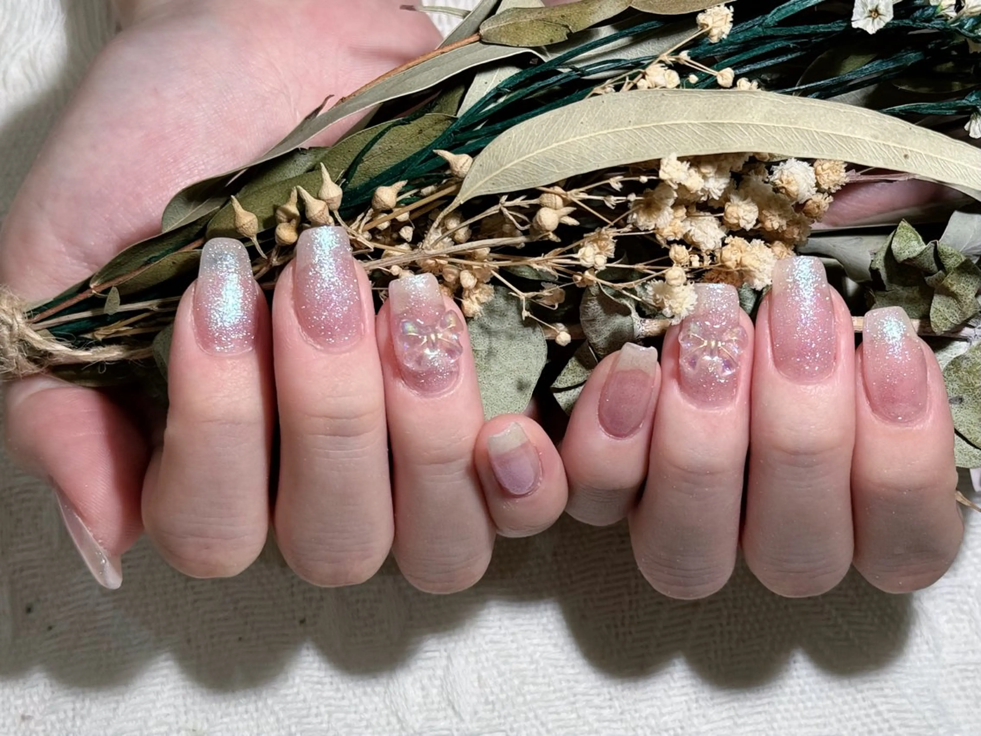 ネイル TOUTOU. Yuriのネイルデザイン